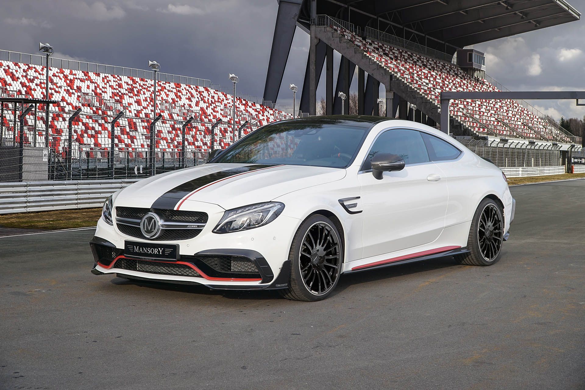 MANSORY_AMG_C63_1 copy Mansory’s 650 HP Mercedes-AMG C63 Coupe Is Surprisingly Restrained