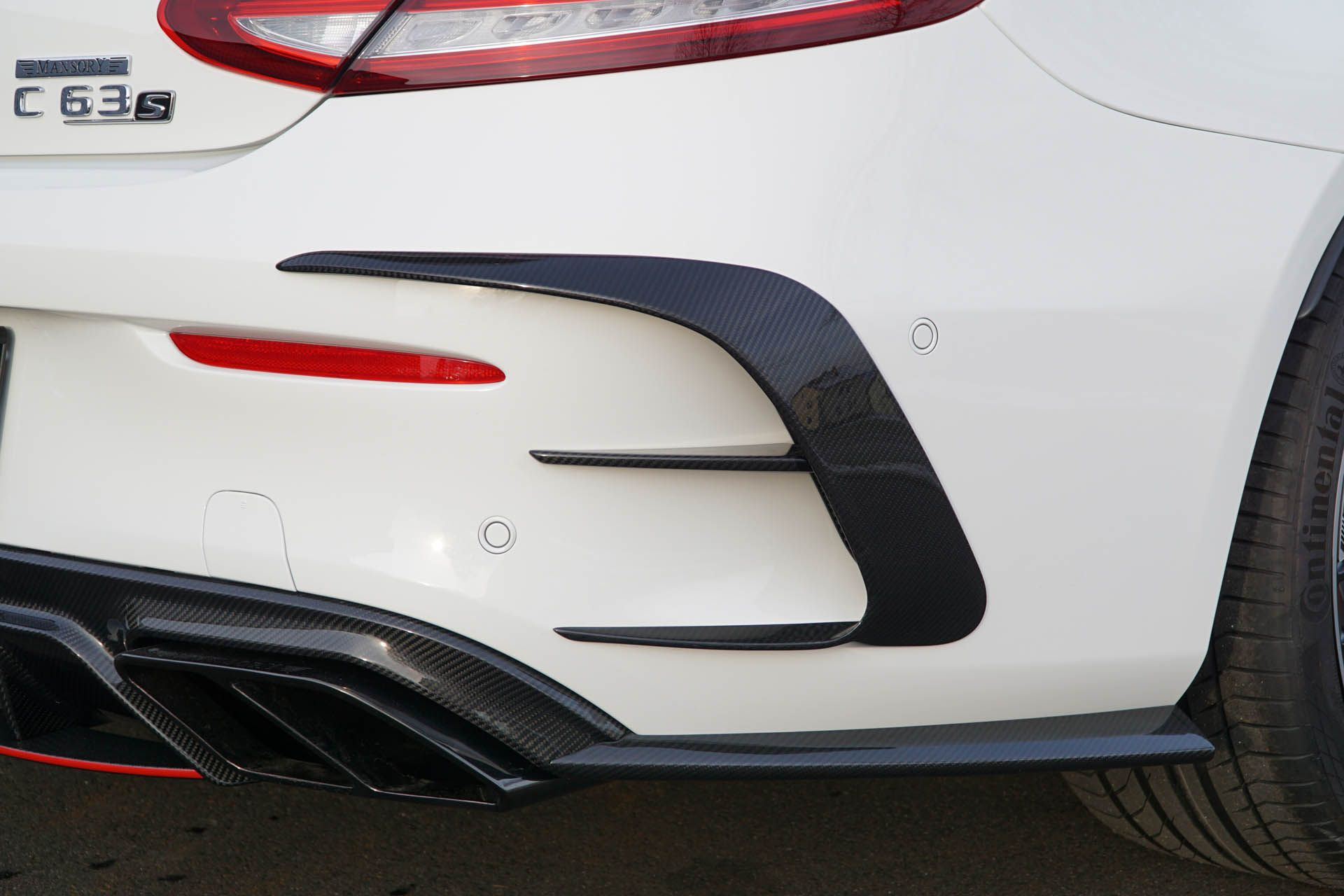 MANSORY_AMG_C63_8 copy Mansory’s 650 HP Mercedes-AMG C63 Coupe Is Surprisingly Restrained