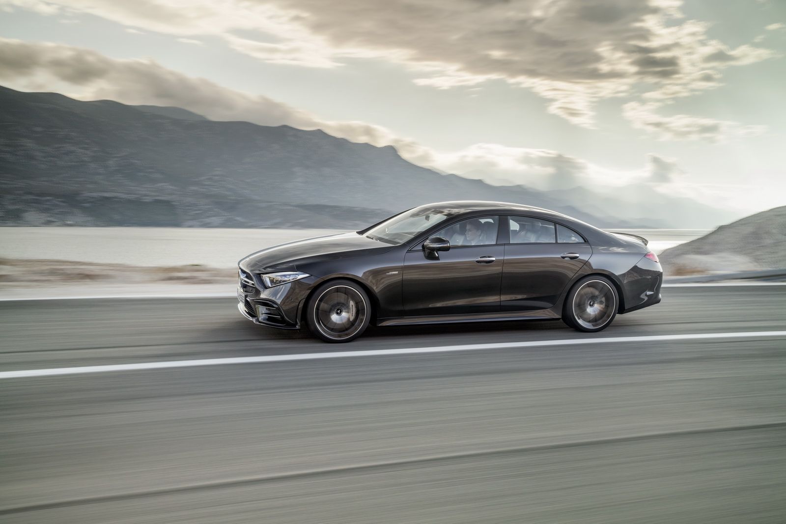 MERCEDES-AMG-CLS53-5 Order The New Mercedes-AMG 53 Models From €81,592 In Germany
