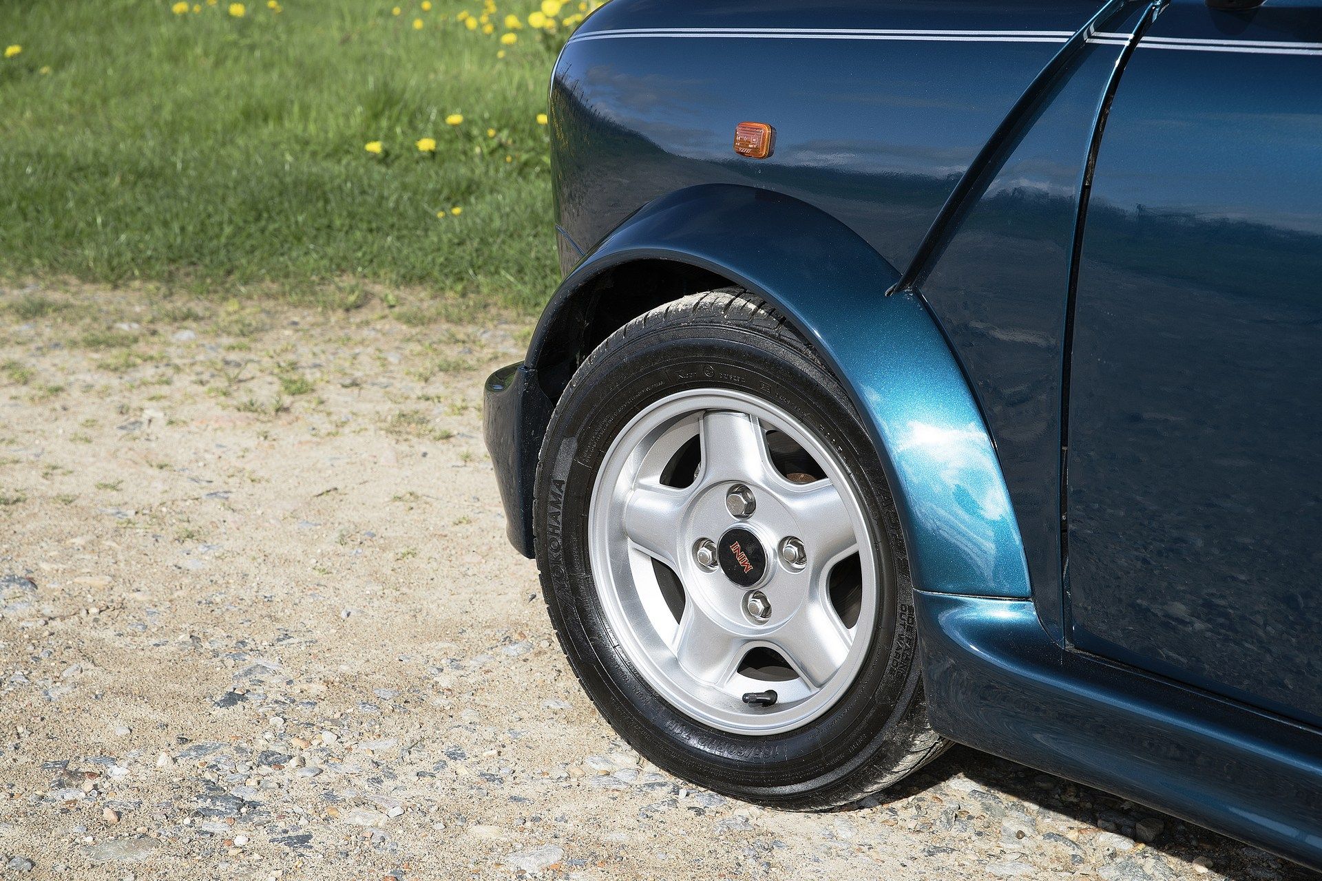 MINI-Cooper-Convertible-1 MINI Celebrates 25 Years Of Convertibles With A New Special Edition