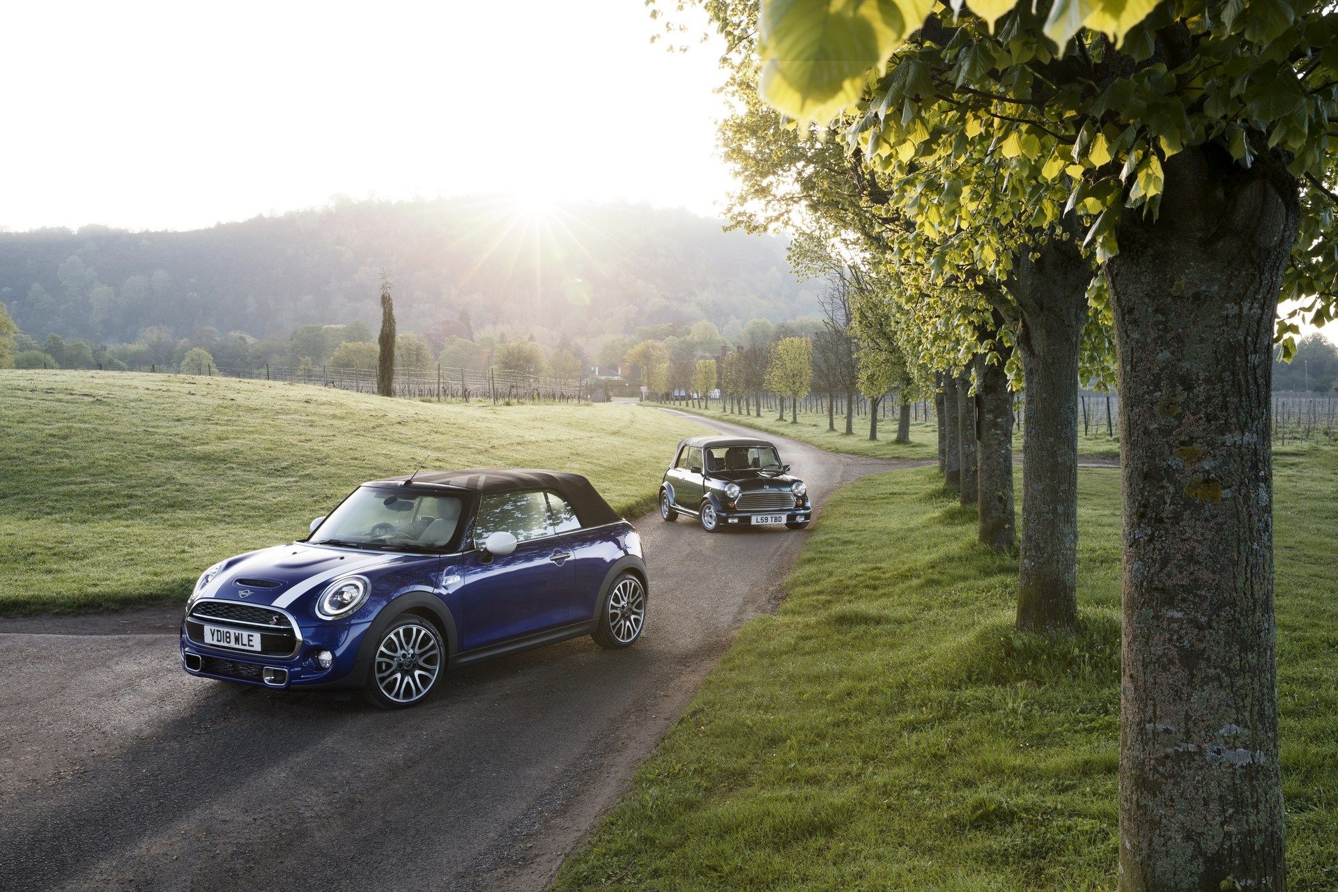 MINI-Cooper-Convertible-23 MINI Celebrates 25 Years Of Convertibles With A New Special Edition