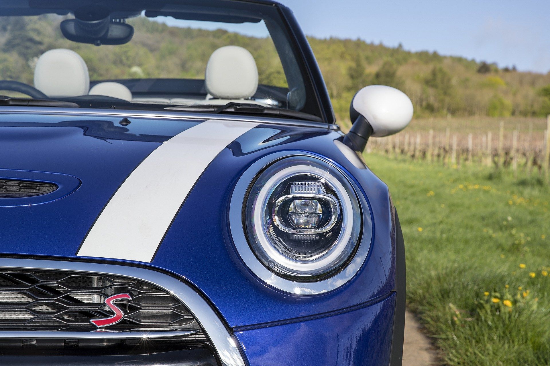 MINI-Cooper-Convertible-28 MINI Celebrates 25 Years Of Convertibles With A New Special Edition