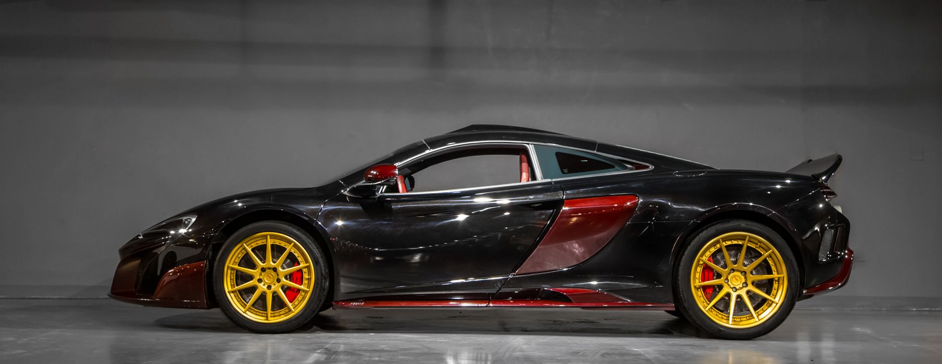 McLaren-675LT-For-Sale-3 Red And Black McLaren 675LT Is For Acquired Tastes