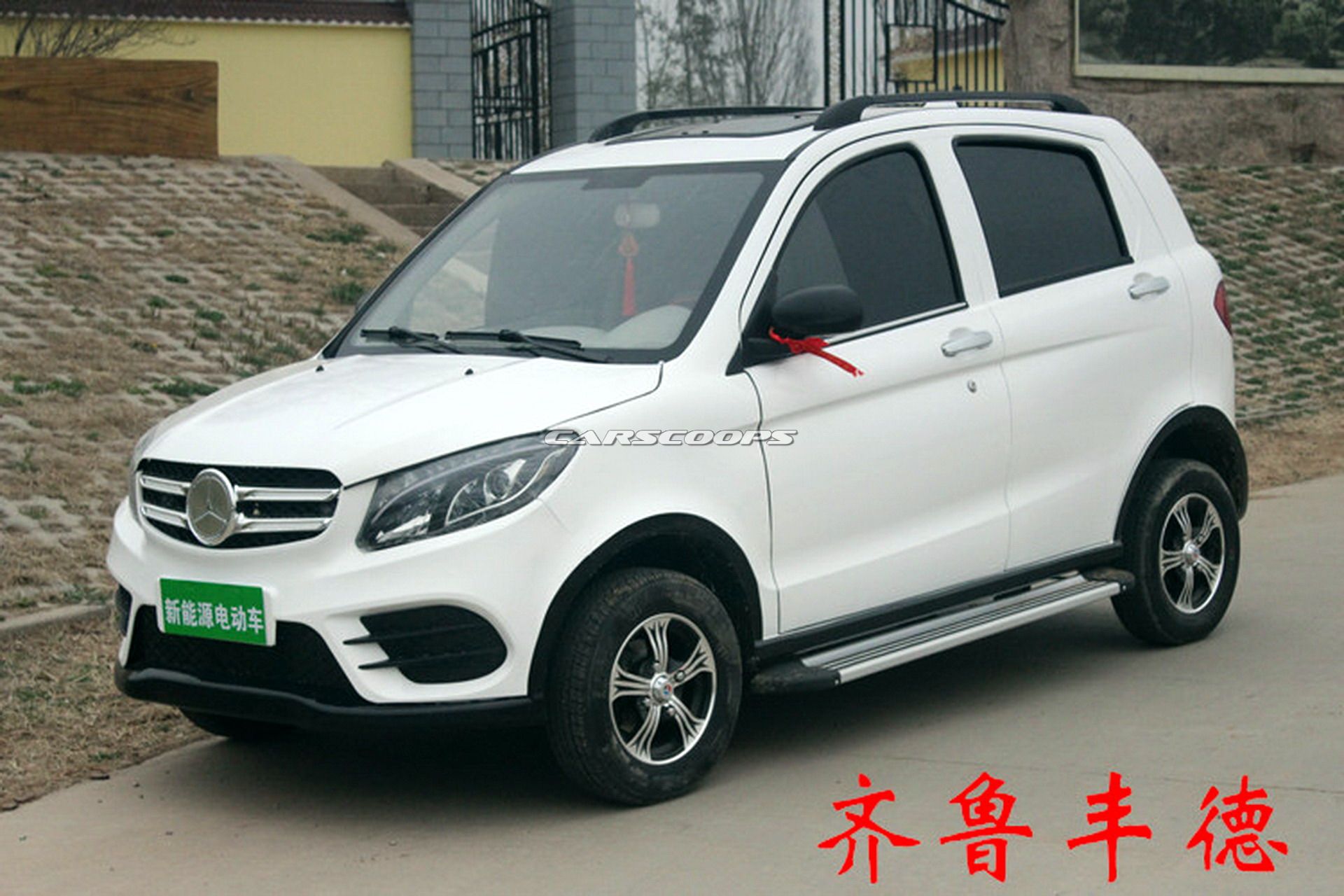 Chinese Photocopier Strikes Back: Mini Electric Mercedes GLE And Range Rover Evoque