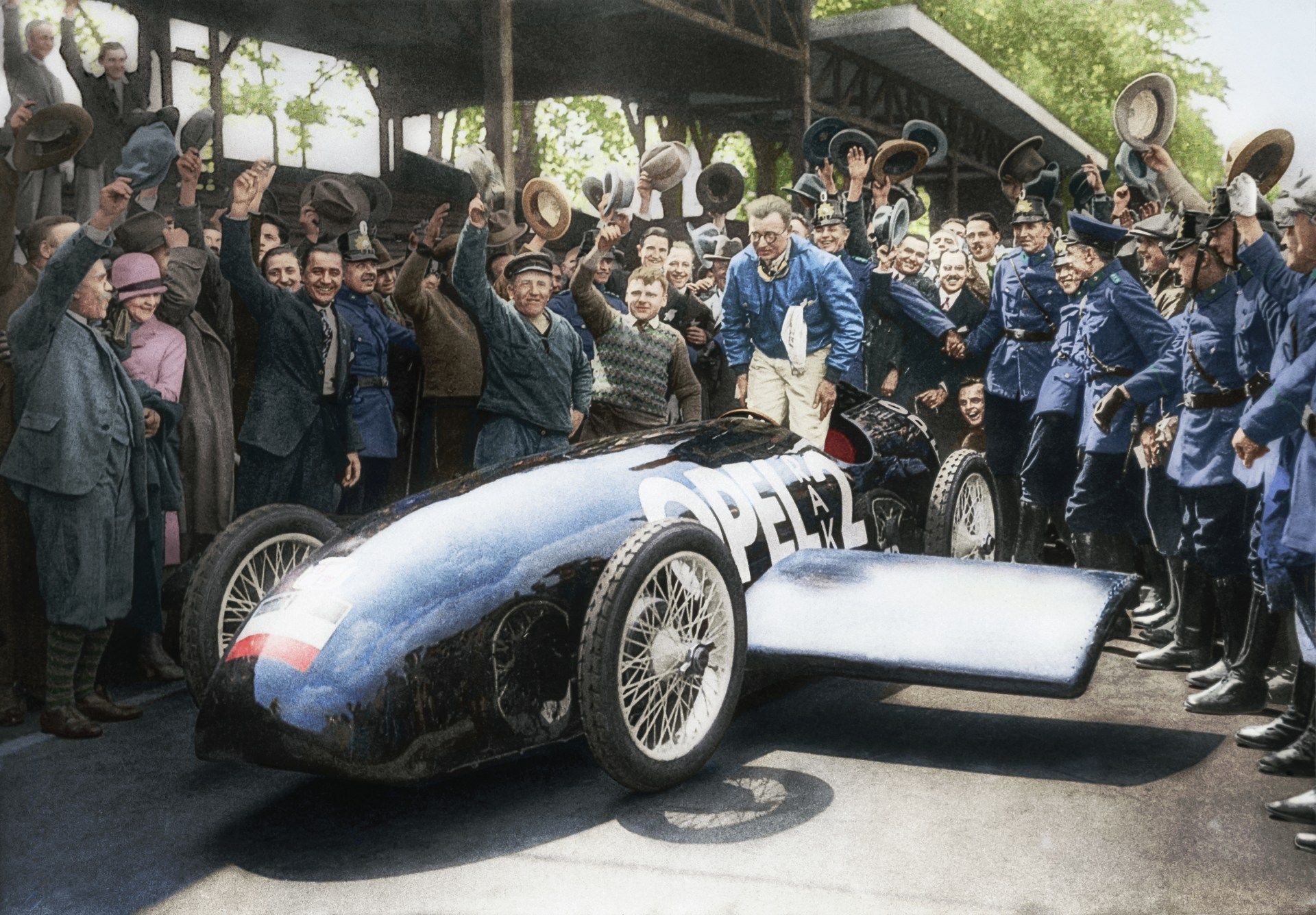 Opel-RAK2-4 Opel’s Rocket Powered Car Hit 147 MPH Almost 90 Years Ago