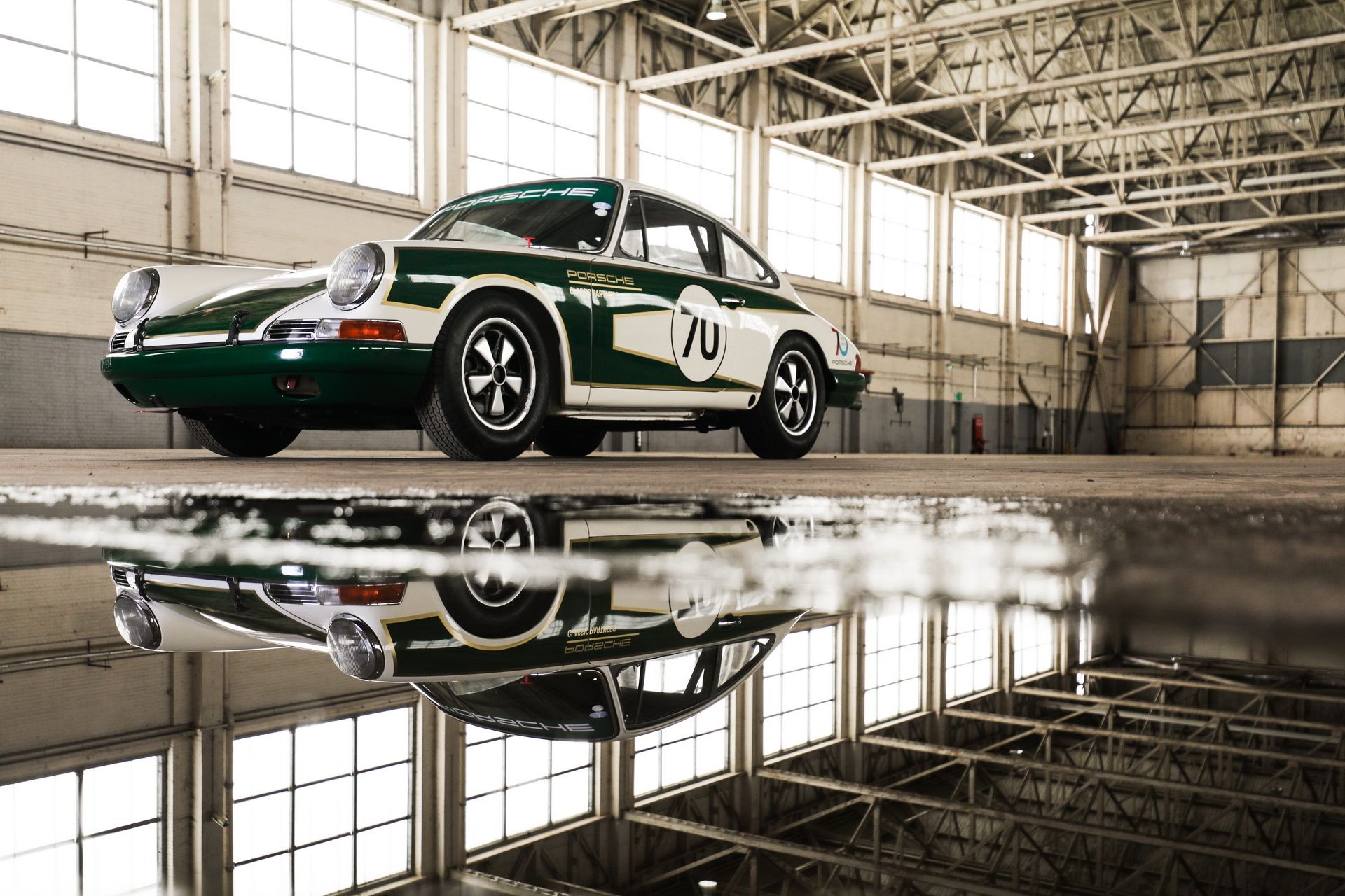 Porsche-911-Classic-03.jpg