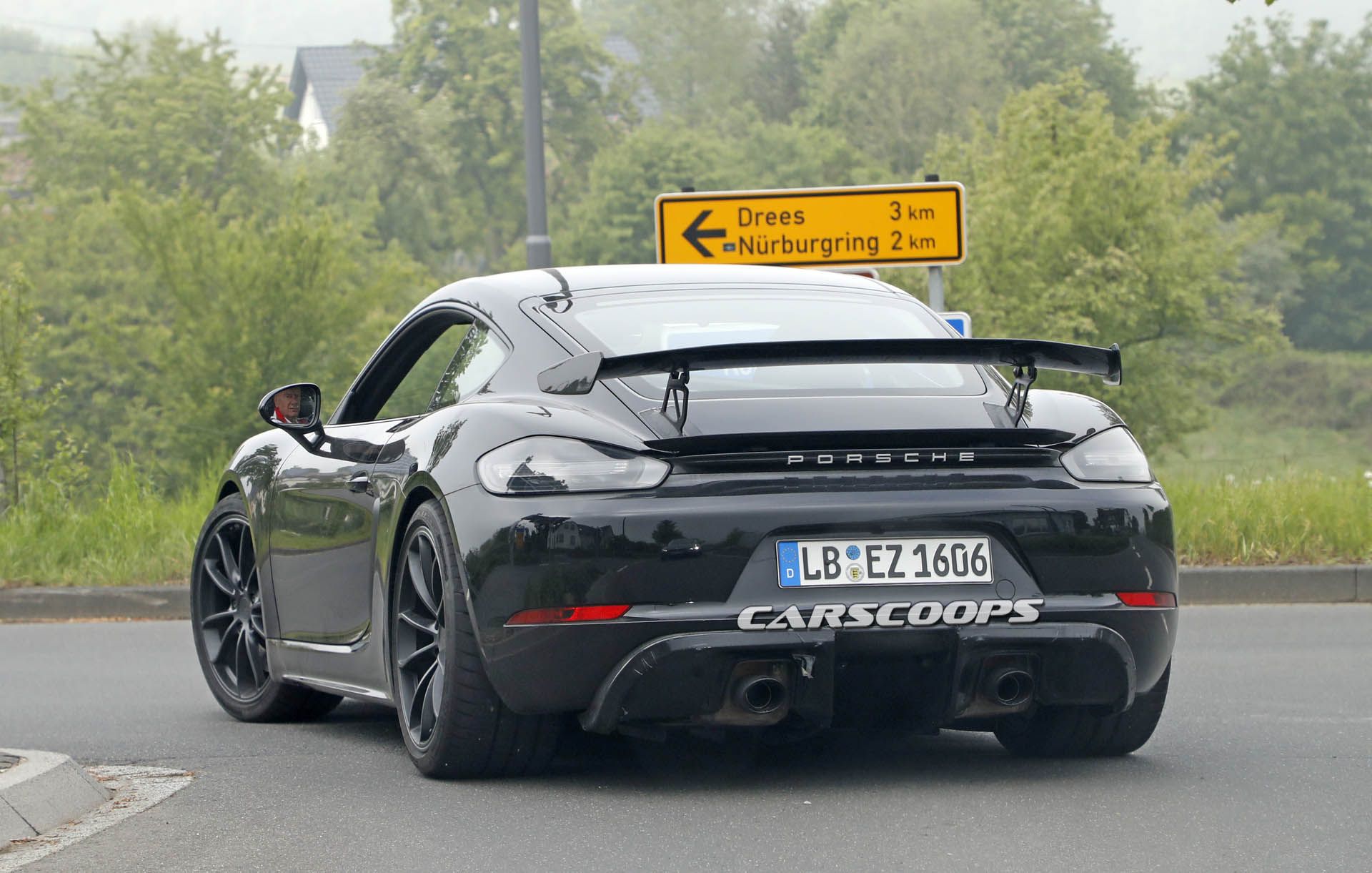 Porsche Cayman GT4 14 copy The New 718 Cayman GT4 Could Be The Best Unadulterated Porsche Yet