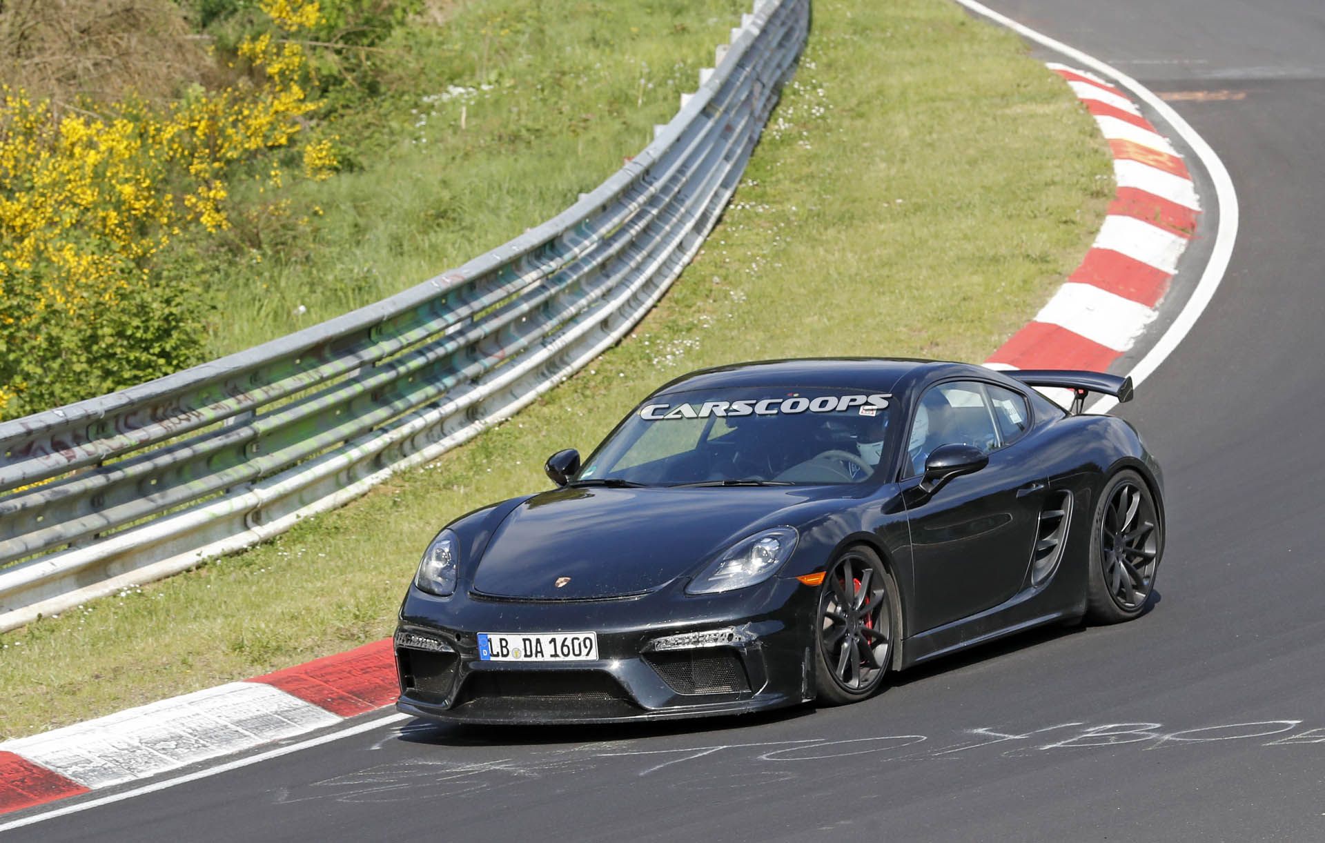 Porsche Cayman GT4 3 copy The New 718 Cayman GT4 Could Be The Best Unadulterated Porsche Yet