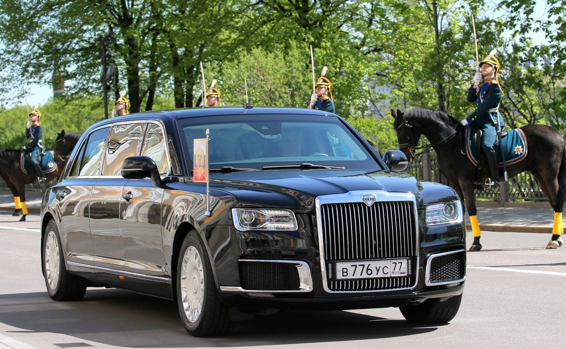 Putin-inauguration-2 Putin’s New Limo Unveiled At His Inauguration Ceremony