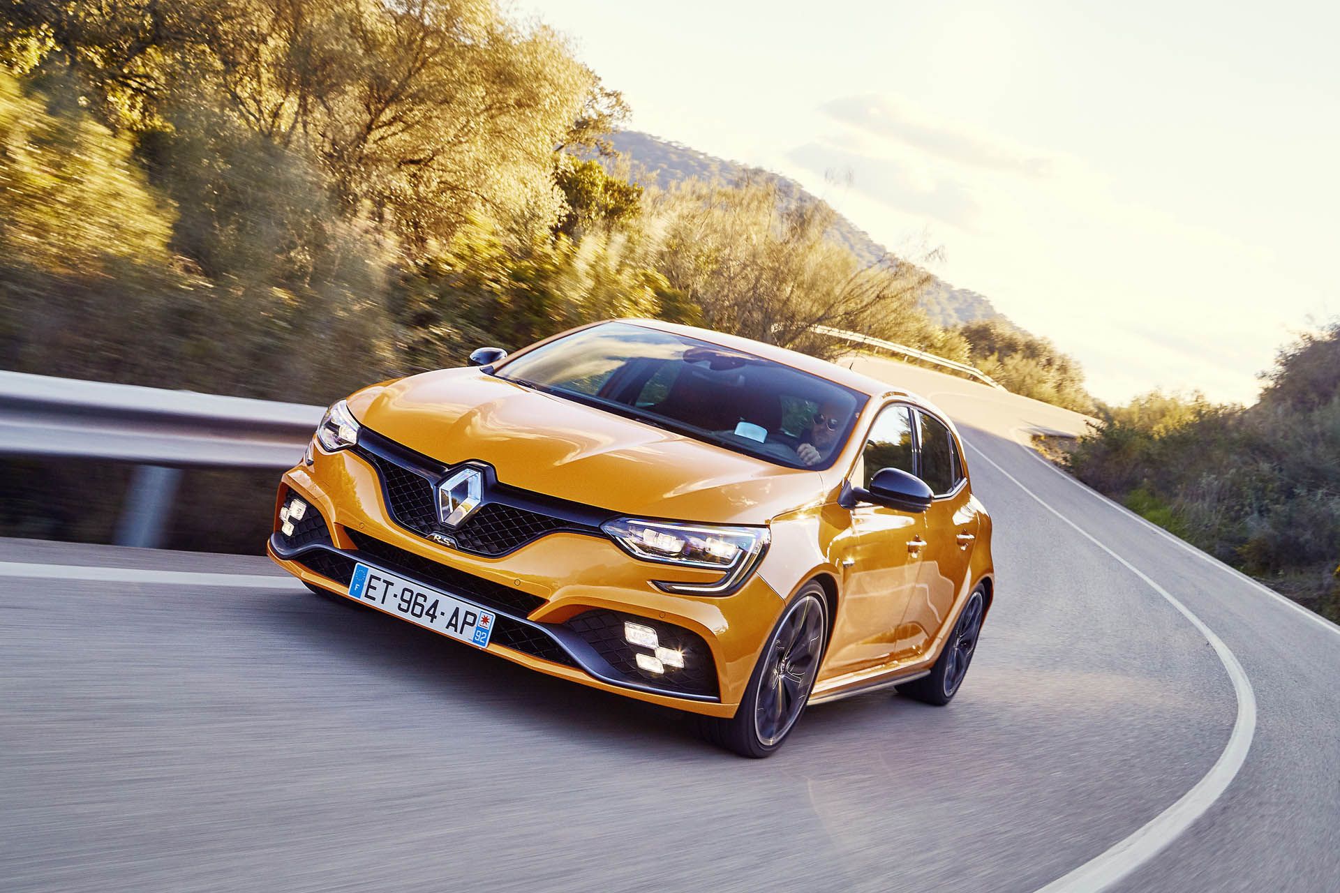 RENAULT ANNOUNCES UK PRICING AND SPECIFCIATION FOR ALL-NEW MEGANE R Renault UK Prices New Megane RS From £27,495, Clio RS 18 Is £24,295