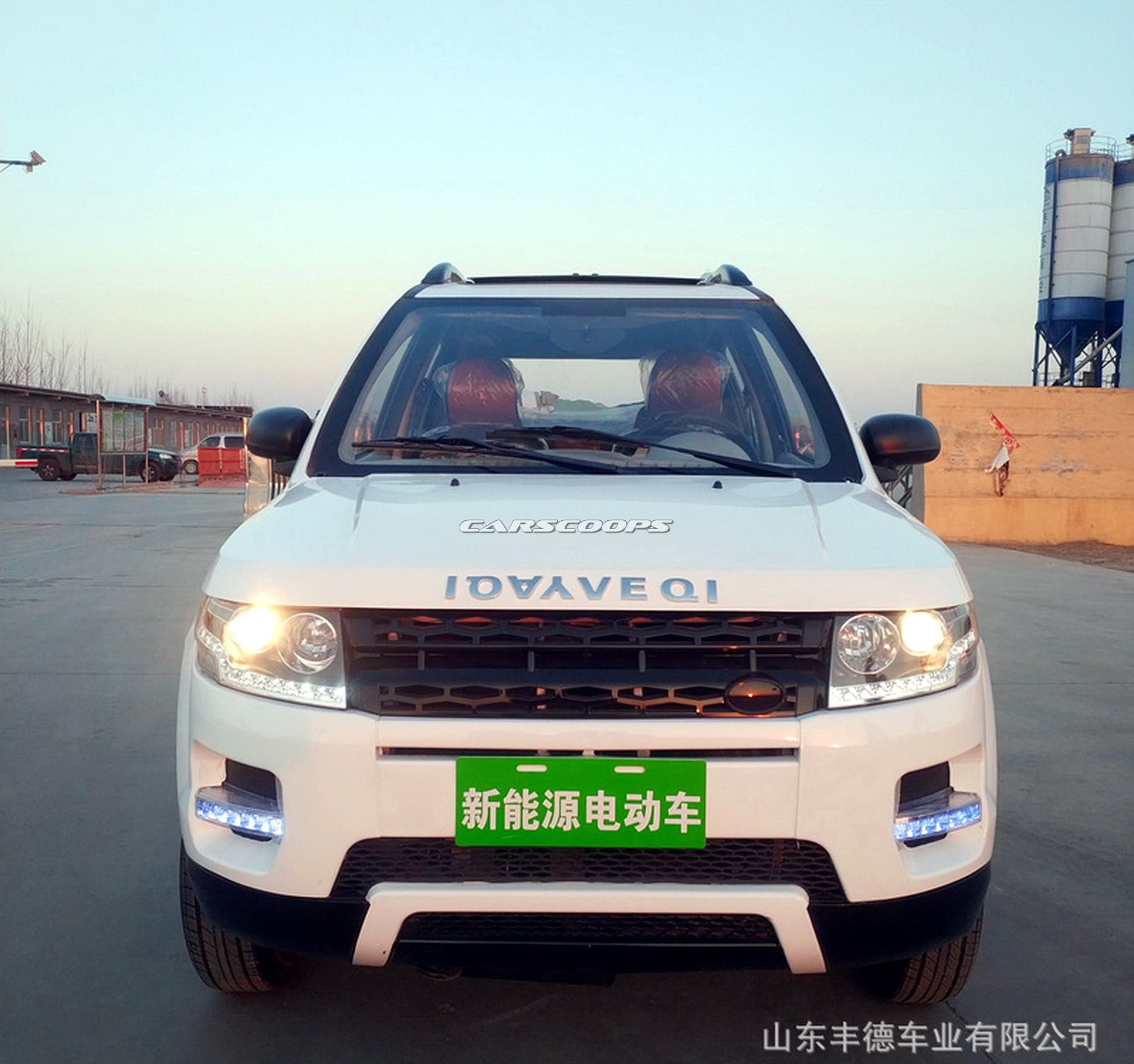 Range-Rover-Evoque-1 Chinese Photocopier Strikes Back: Mini Electric Mercedes GLE And Range Rover Evoque