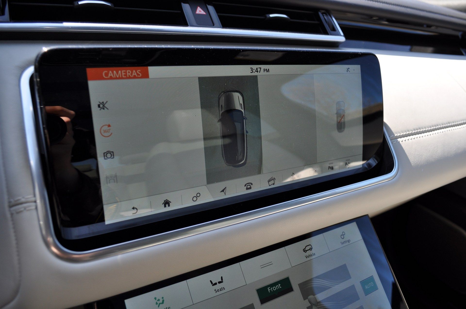 Range-Rover-Velar-12 2018 Range Rover Velar 2.0T Review: Is The Four-Cylinder Version A True Luxury SUV?