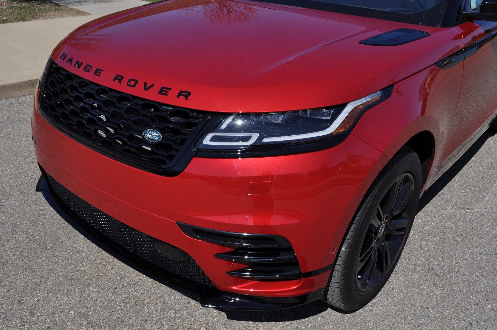 Range-Rover-Velar-21 2018 Range Rover Velar 2.0T Review: Is The Four-Cylinder Version A True Luxury SUV?