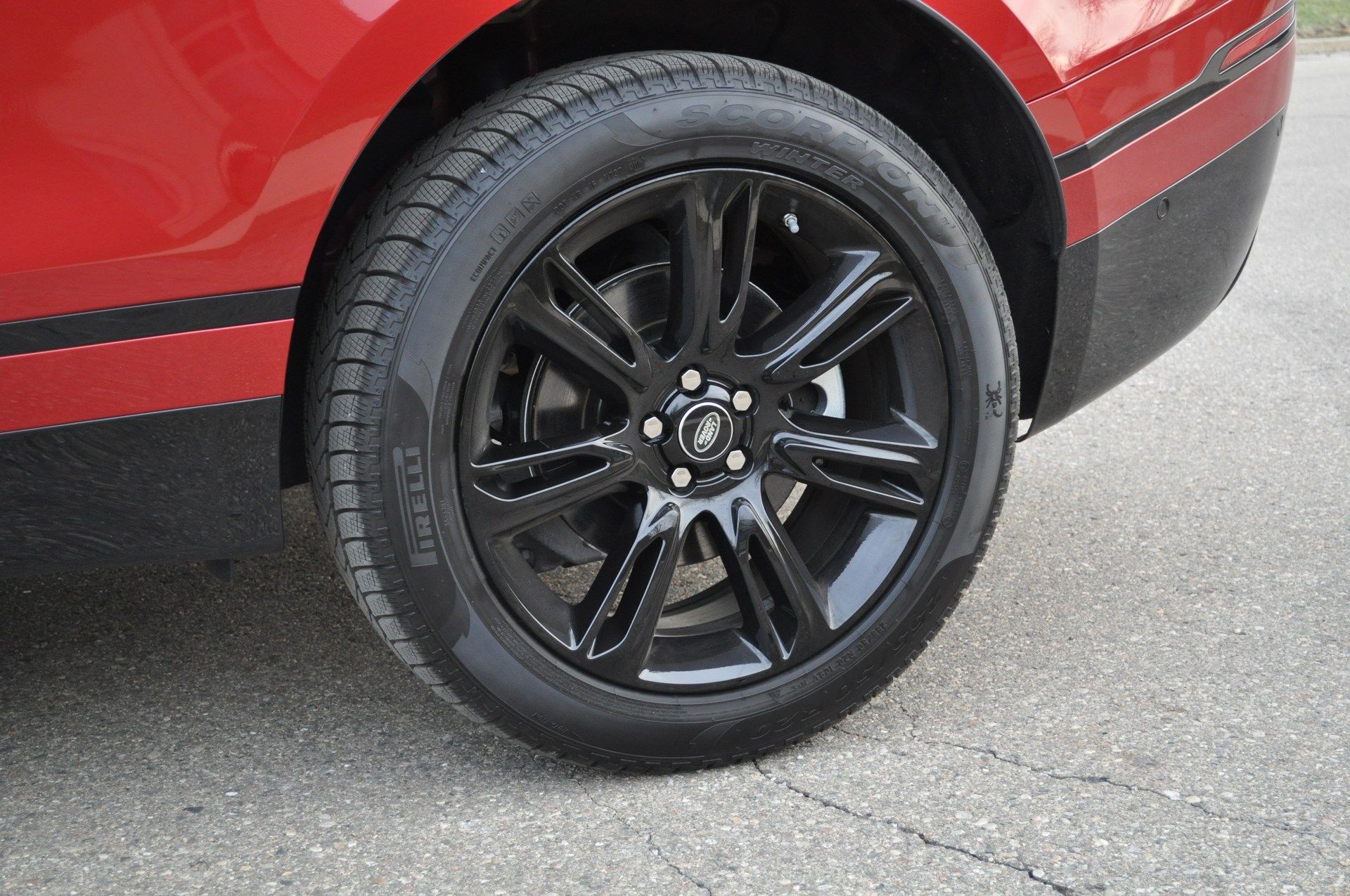 Range-Rover-Velar-3 2018 Range Rover Velar 2.0T Review: Is The Four-Cylinder Version A True Luxury SUV?