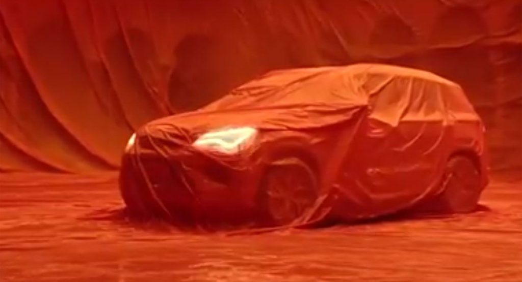  Seat Tarraco Teased Under A Bright Orange Sheet