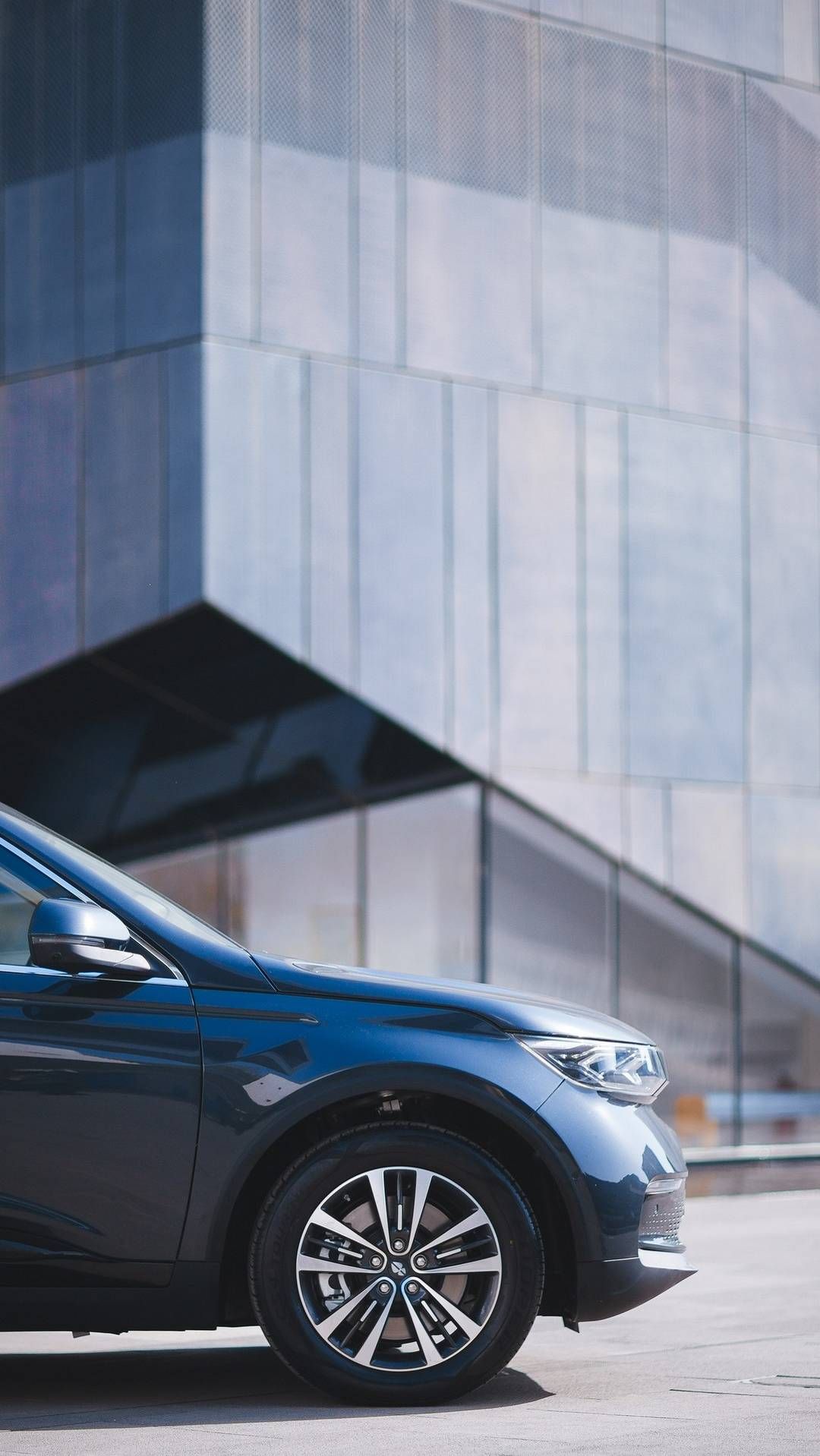 Singulato-iS6-12 Singulato iS6 Has Come From China To Talk You Into EVs