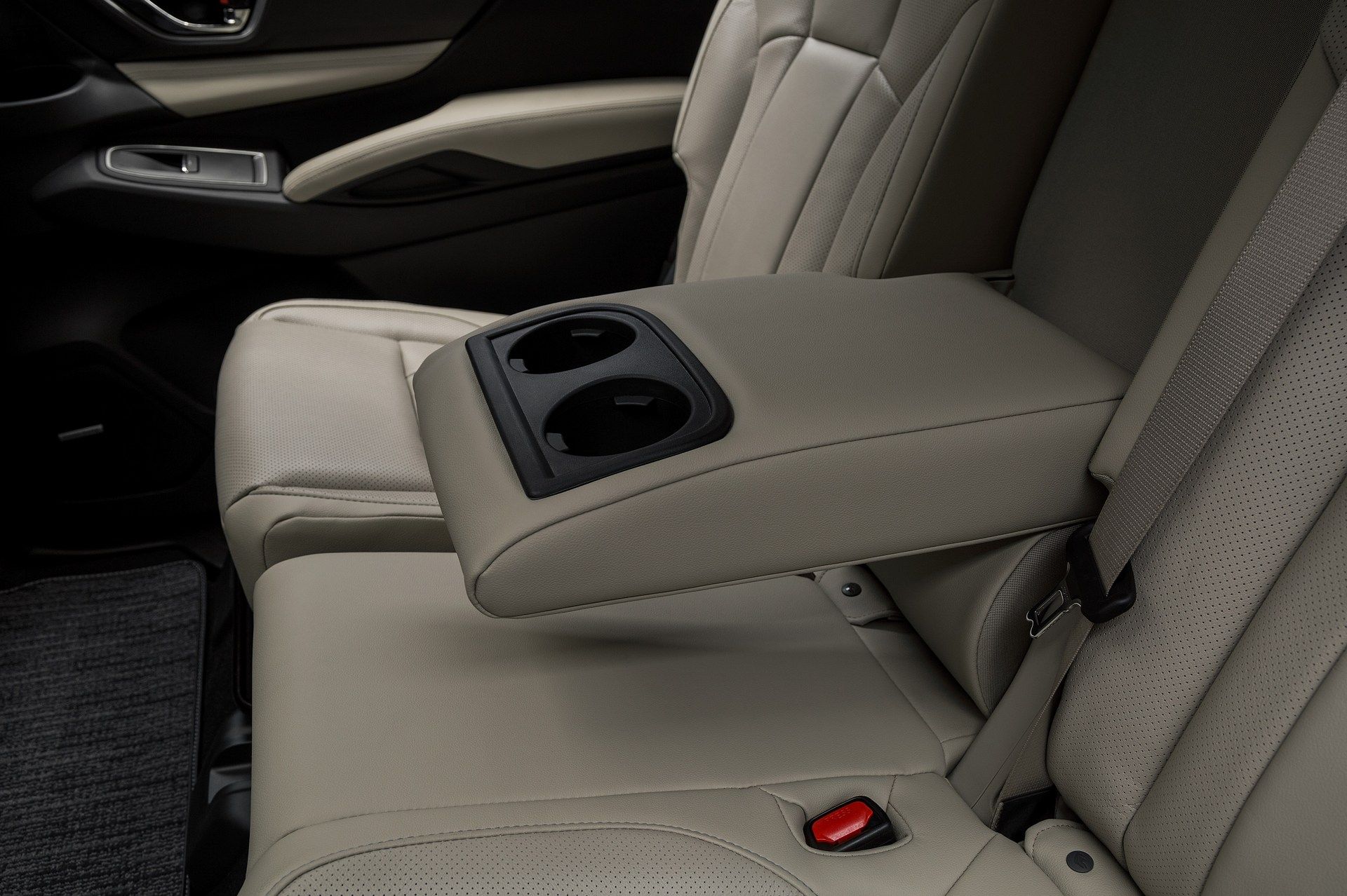 Subaru-Accent-32 2019 Subaru Ascent Goes Into Production, Launches Later This Year