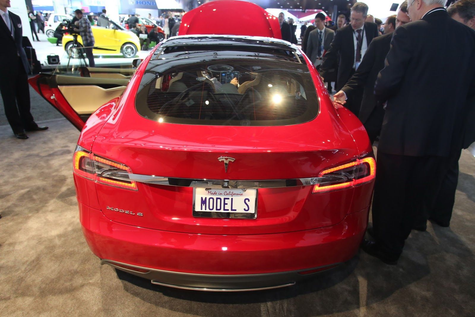 Tesla-Model-S-Bosch-Recall-5 Tesla Blames Bosch For Recall Of 125,000 Model S Cars