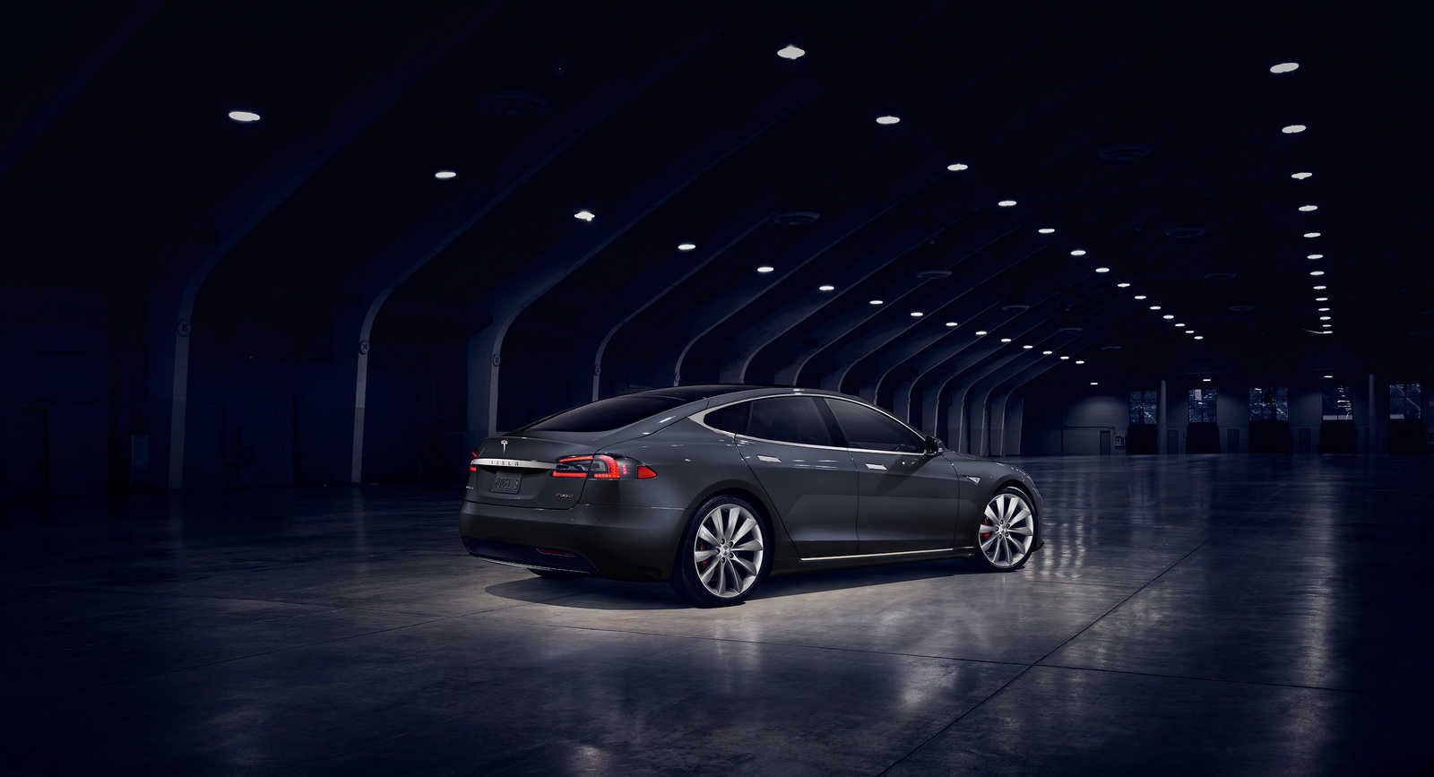 Tesla-Social-Media-Job-2 Tesla Wants You To Surf Social Media As A ‘Social Support Specialist’