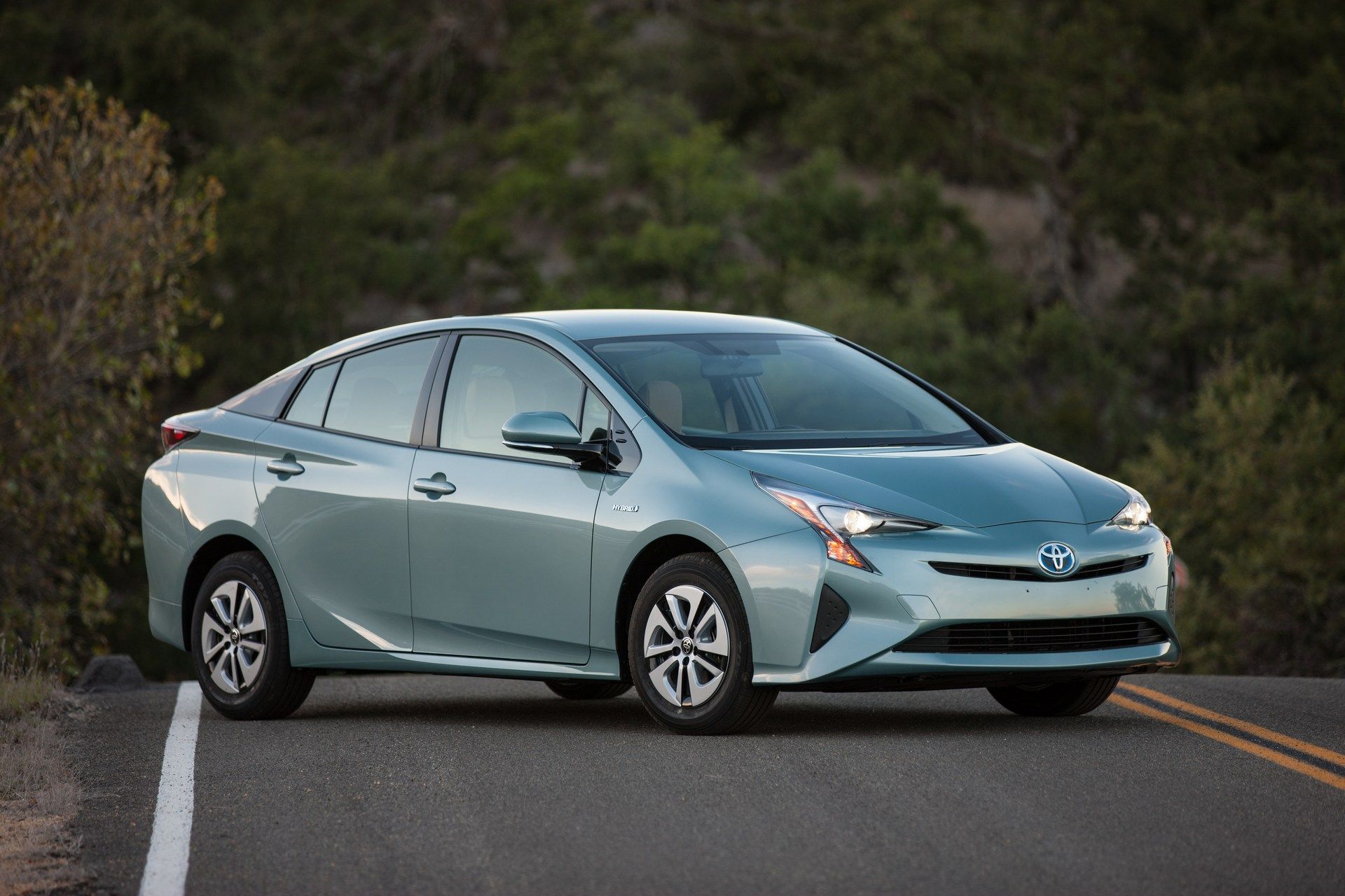 Toyota-Prius-4 Toyota Thinks Conventional Hybrids Are More Important Than EVs And PHEVs