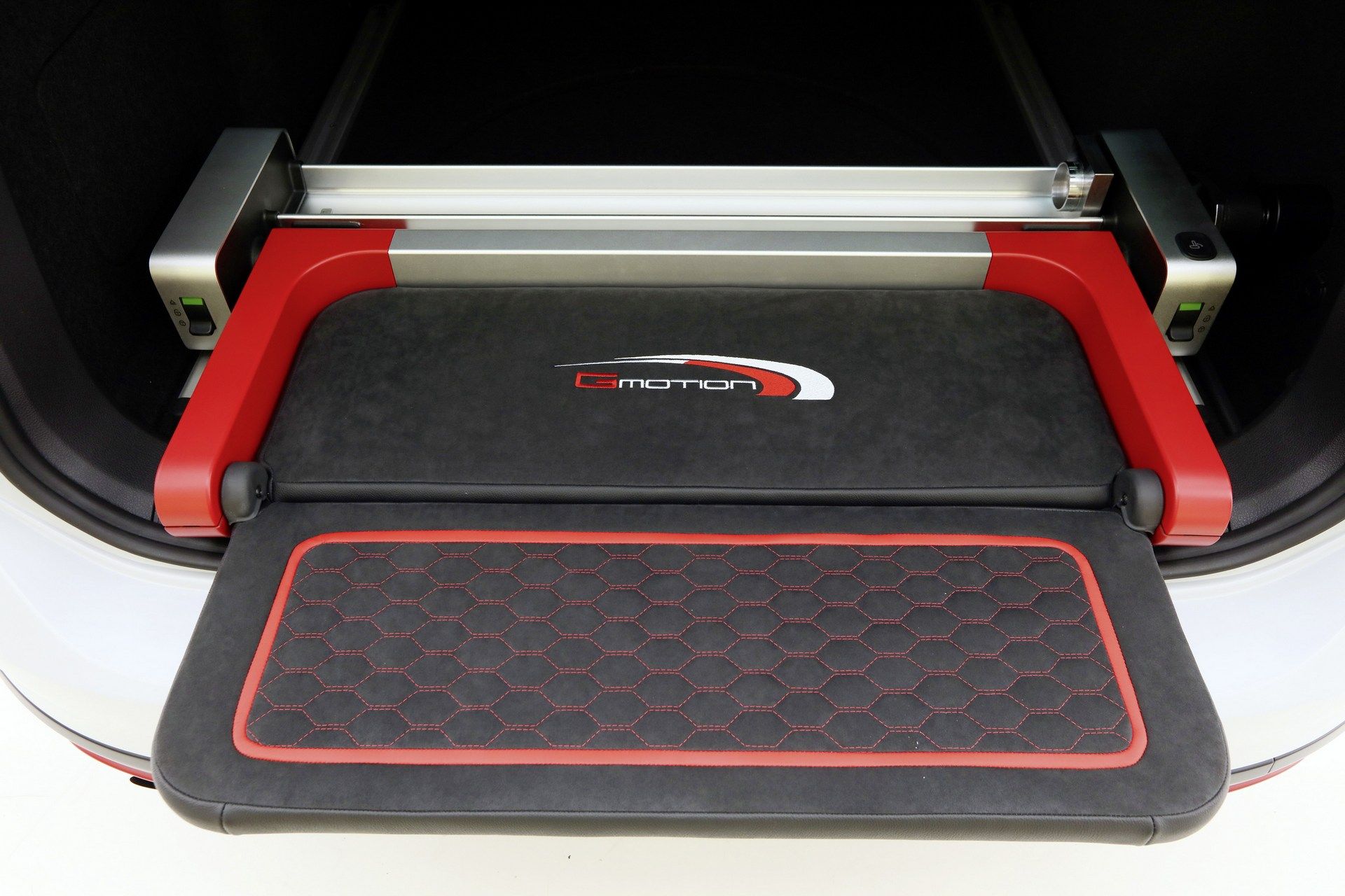 VW-Golf GTI-Concept-8 VW Kicks Off Wörthersee Event With Two Apprentice-Made Concepts