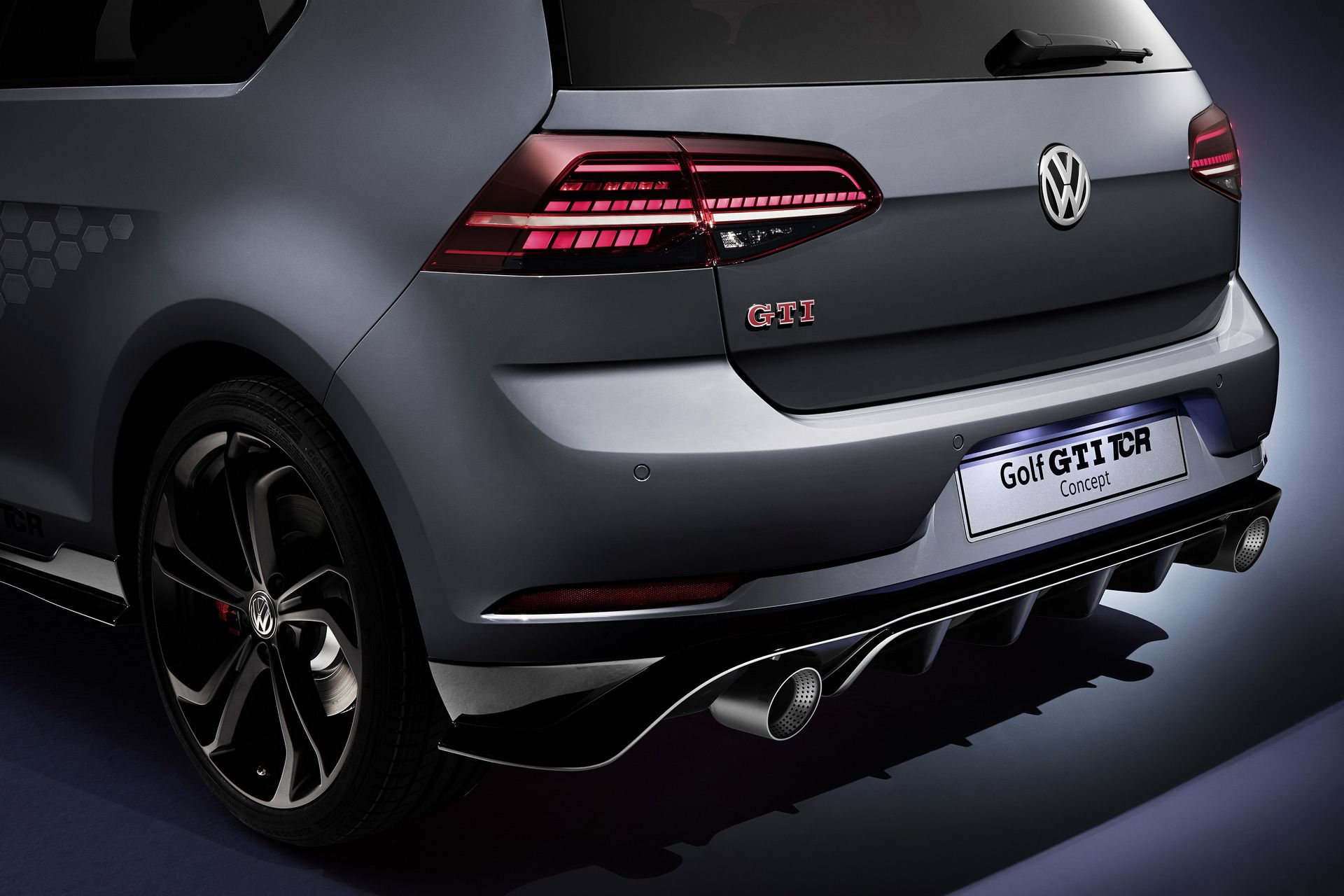 [Imagen: VW-Golf-GTI-TCR-Concept-17.jpg]