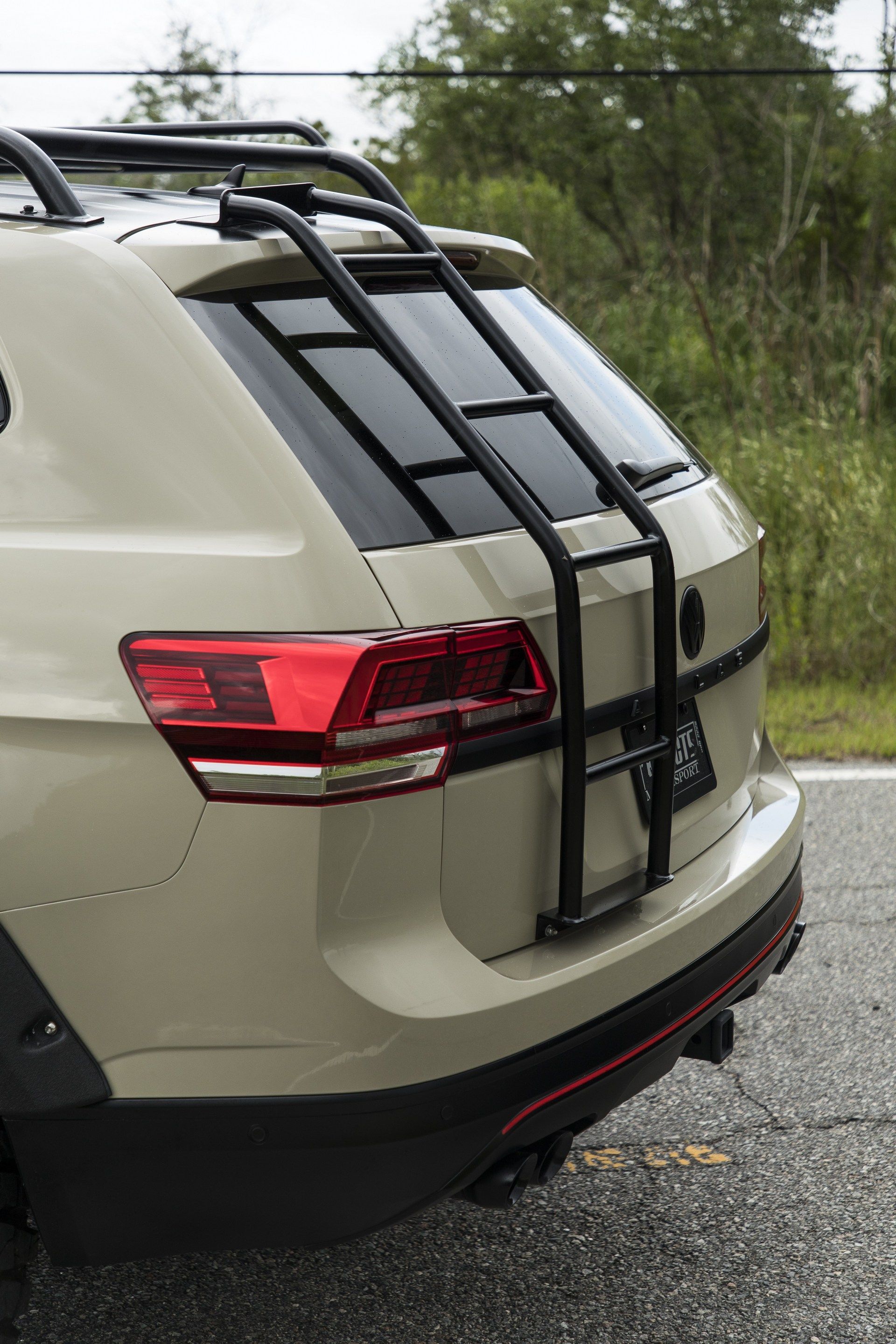 VW-SOWO-Concept-52 VW Introduces Four New Concepts For SOWO: The European Experience