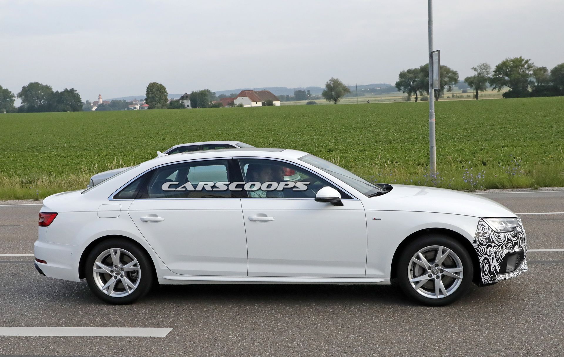 Audi-A4-sedan-facelift-07 Facelifted 2019 Audi A4 To Gain Minor Styling Updates And More Tech