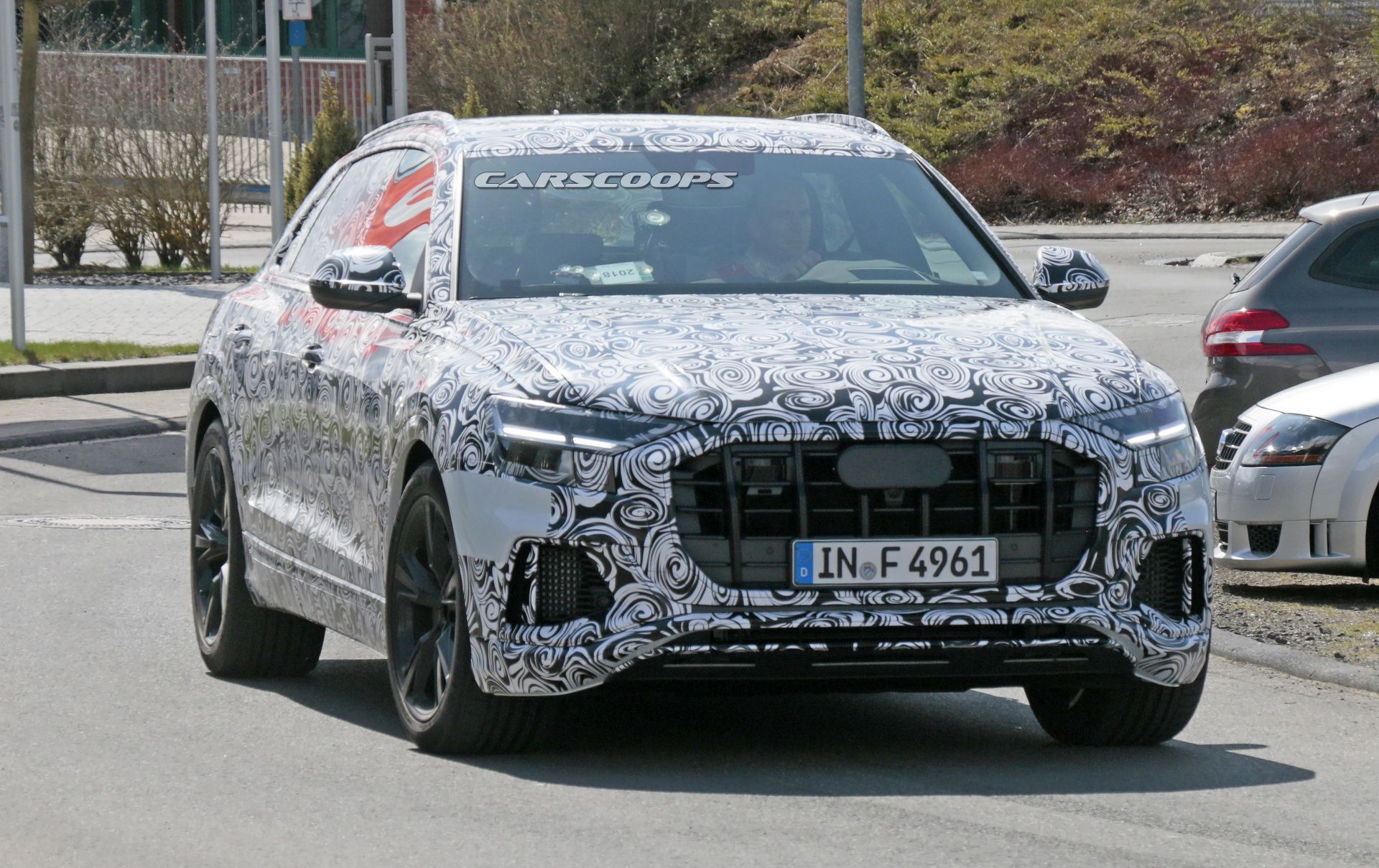 audi-rs-q8-spy-shots-1 Discount Urus: Possible Audi RS Q8 Prototype Poses As SQ8
