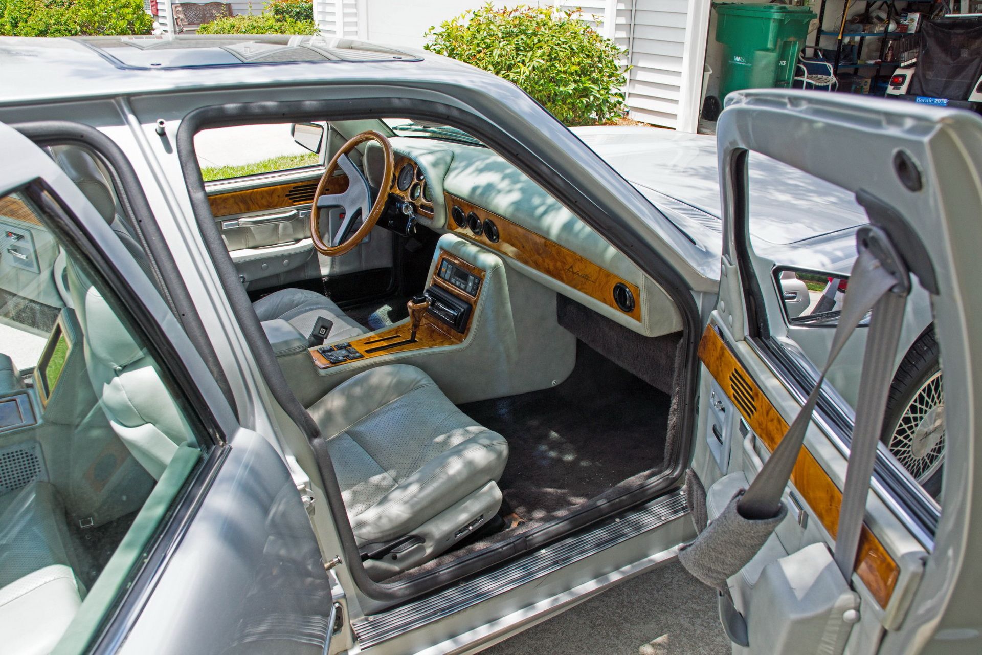 avanti-touring-sedan-bat-auction-26 Bid On This Avanti Touring Sedan And Declare Your Love For Studebaker