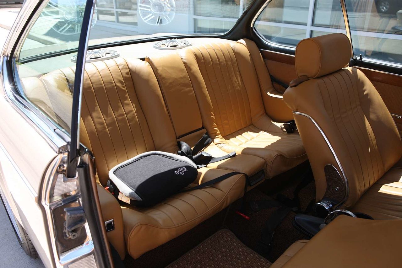 bmw-2800cs-restored-auction-bat-22 Fully-Restored 1971 BMW 2800CS Should Fetch A Pretty Penny