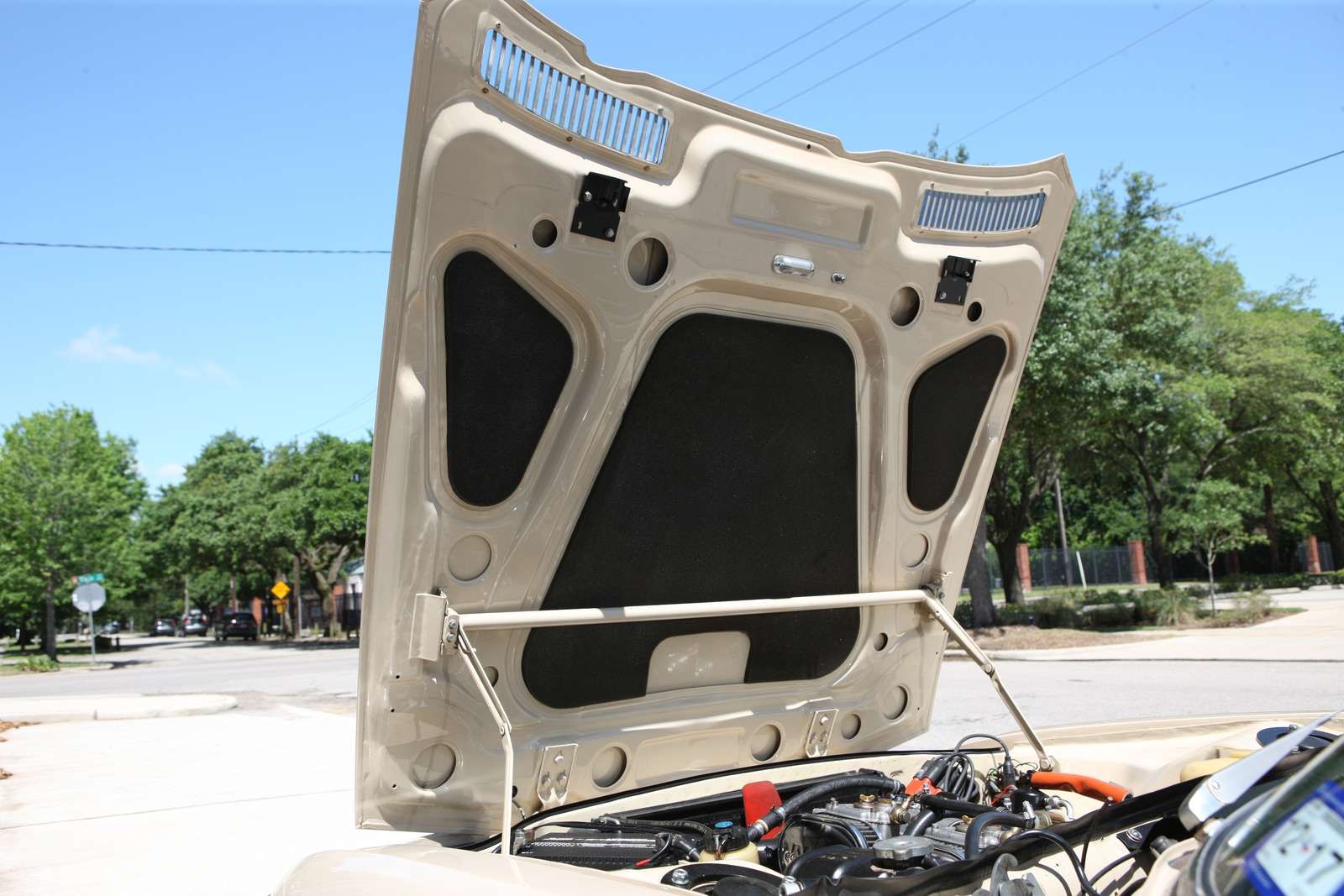 bmw-2800cs-restored-auction-bat-29 Fully-Restored 1971 BMW 2800CS Should Fetch A Pretty Penny