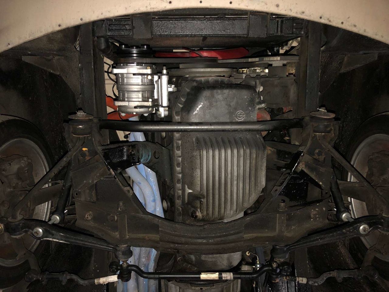 bmw-2800cs-restored-auction-bat-37 Fully-Restored 1971 BMW 2800CS Should Fetch A Pretty Penny