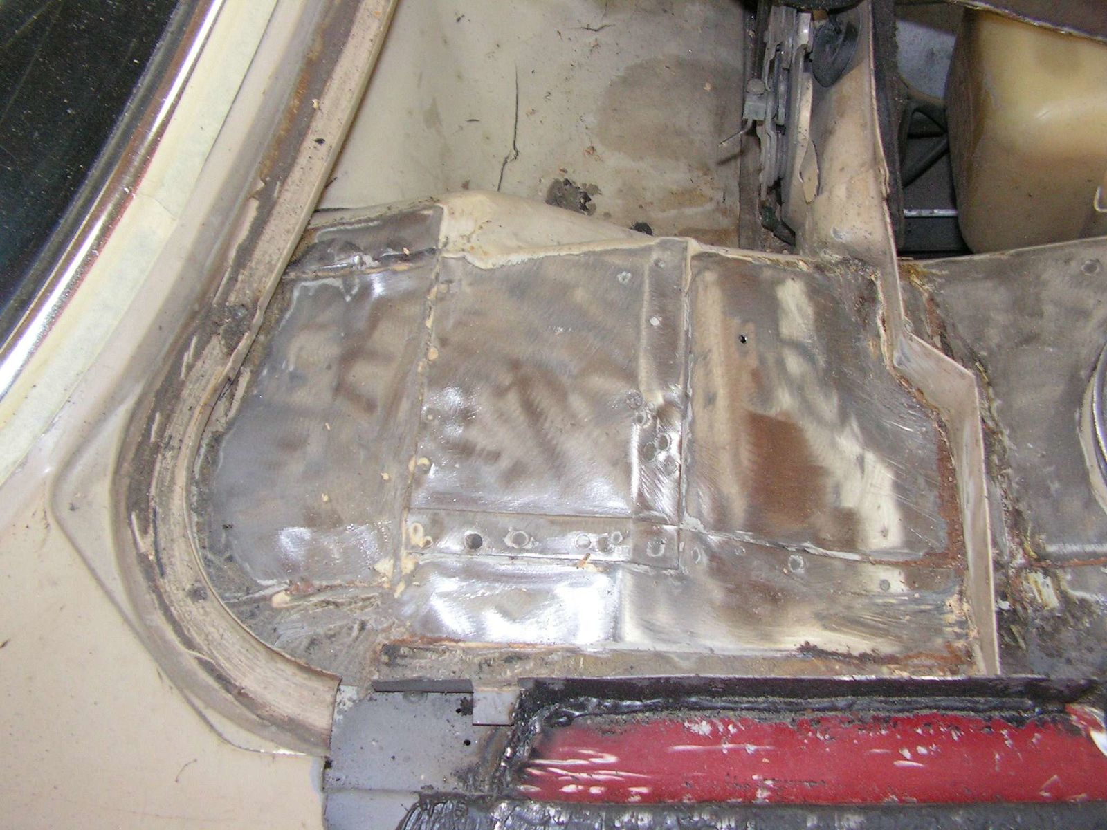 bmw-2800cs-restored-auction-bat-45 Fully-Restored 1971 BMW 2800CS Should Fetch A Pretty Penny