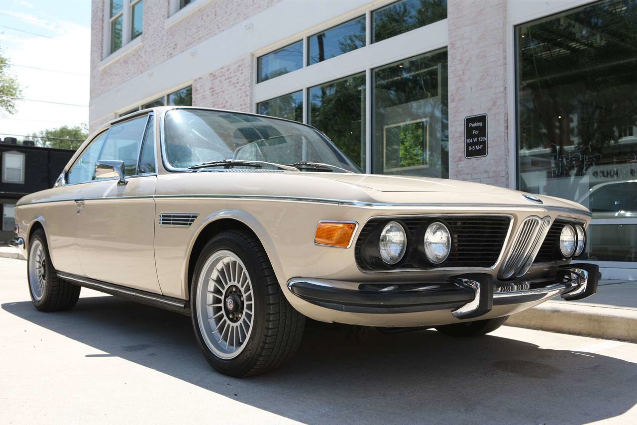 bmw-2800cs-restored-auction-bat-8 Fully-Restored 1971 BMW 2800CS Should Fetch A Pretty Penny