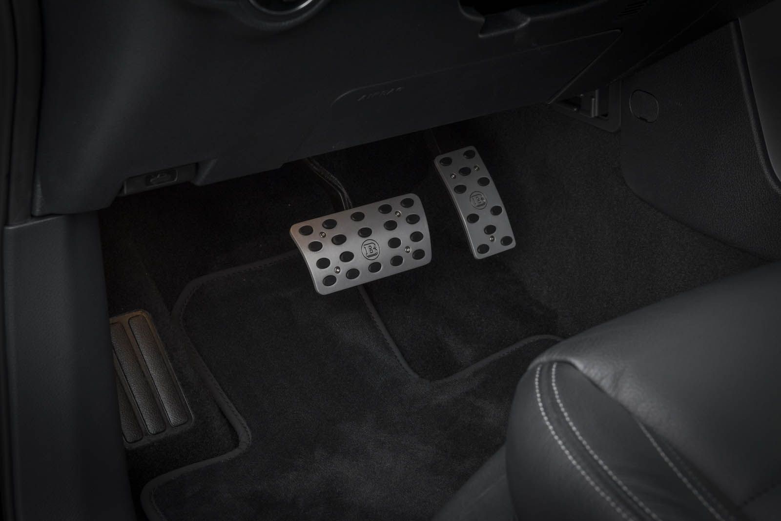 brabus-mercedes-x-250d-17 Brabus Upgrades Mercedes X-Class, Sadly No Fire-Breathing V8 Under The Bonnet