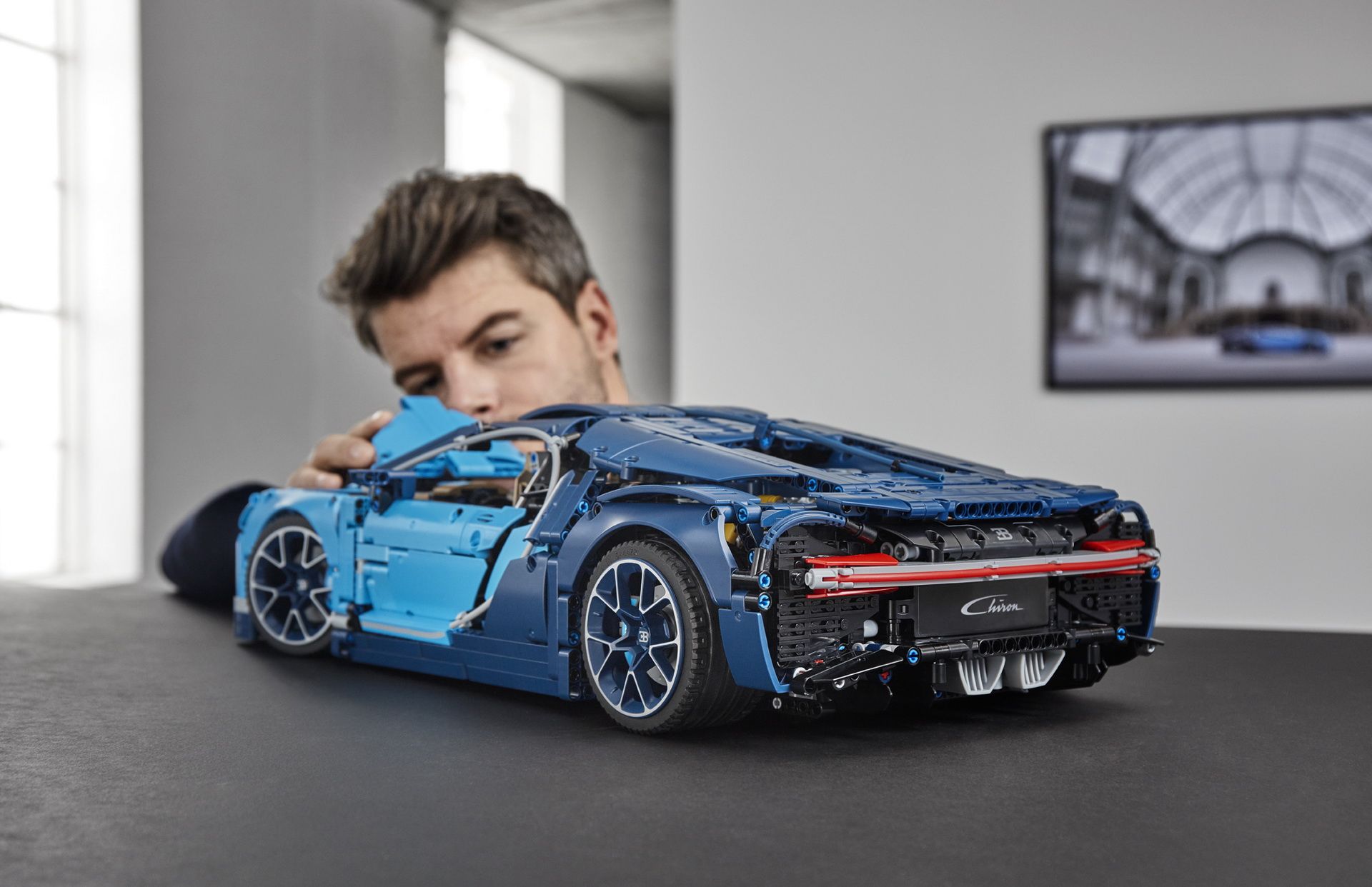 bugatti-chiron-lego-technic-13 LEGO Technic’s $350 Bugatti Chiron Is 3,600 Pieces Of Awesomeness