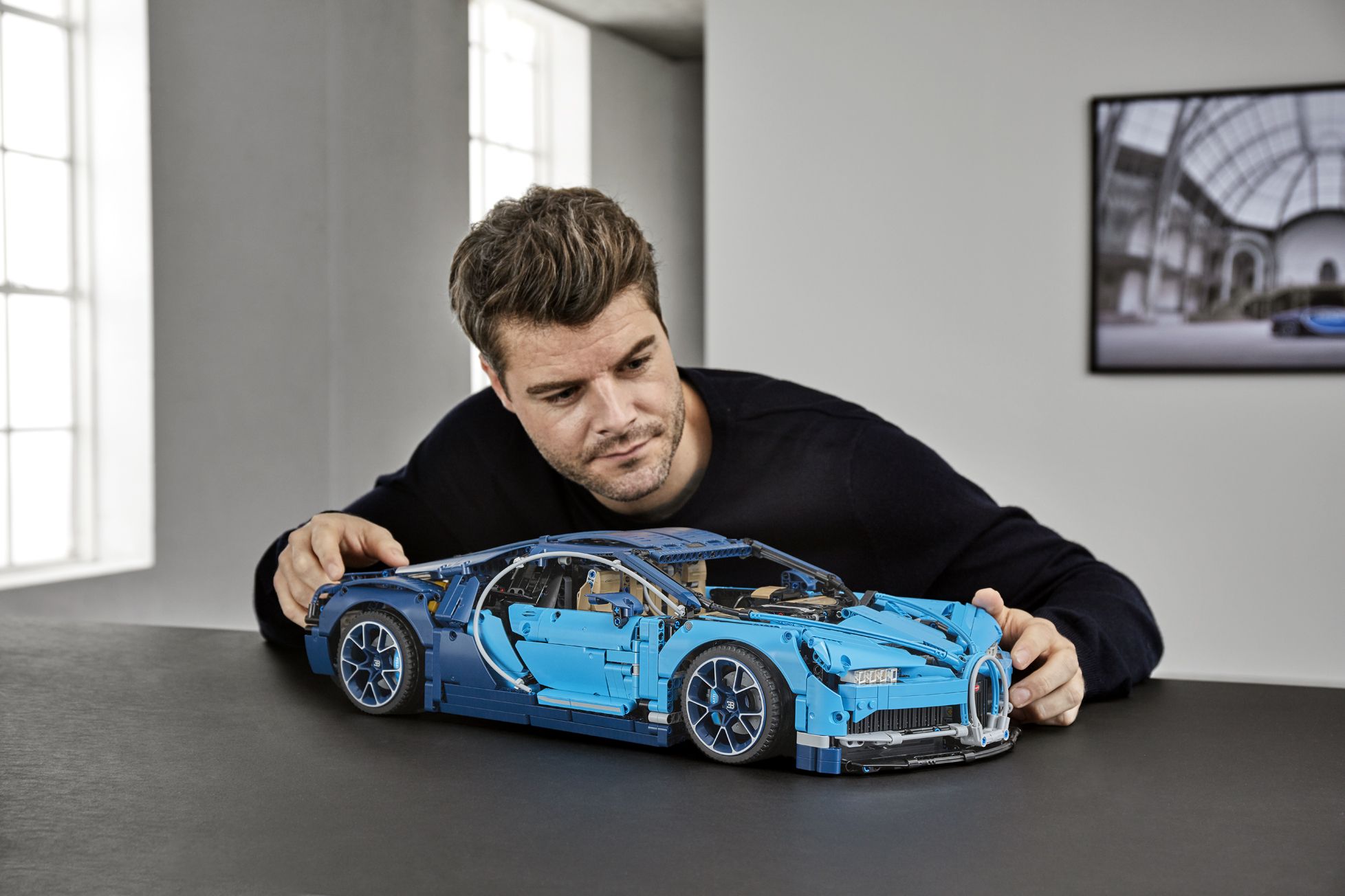 bugatti-chiron-lego-technic-19 LEGO Technic’s $350 Bugatti Chiron Is 3,600 Pieces Of Awesomeness