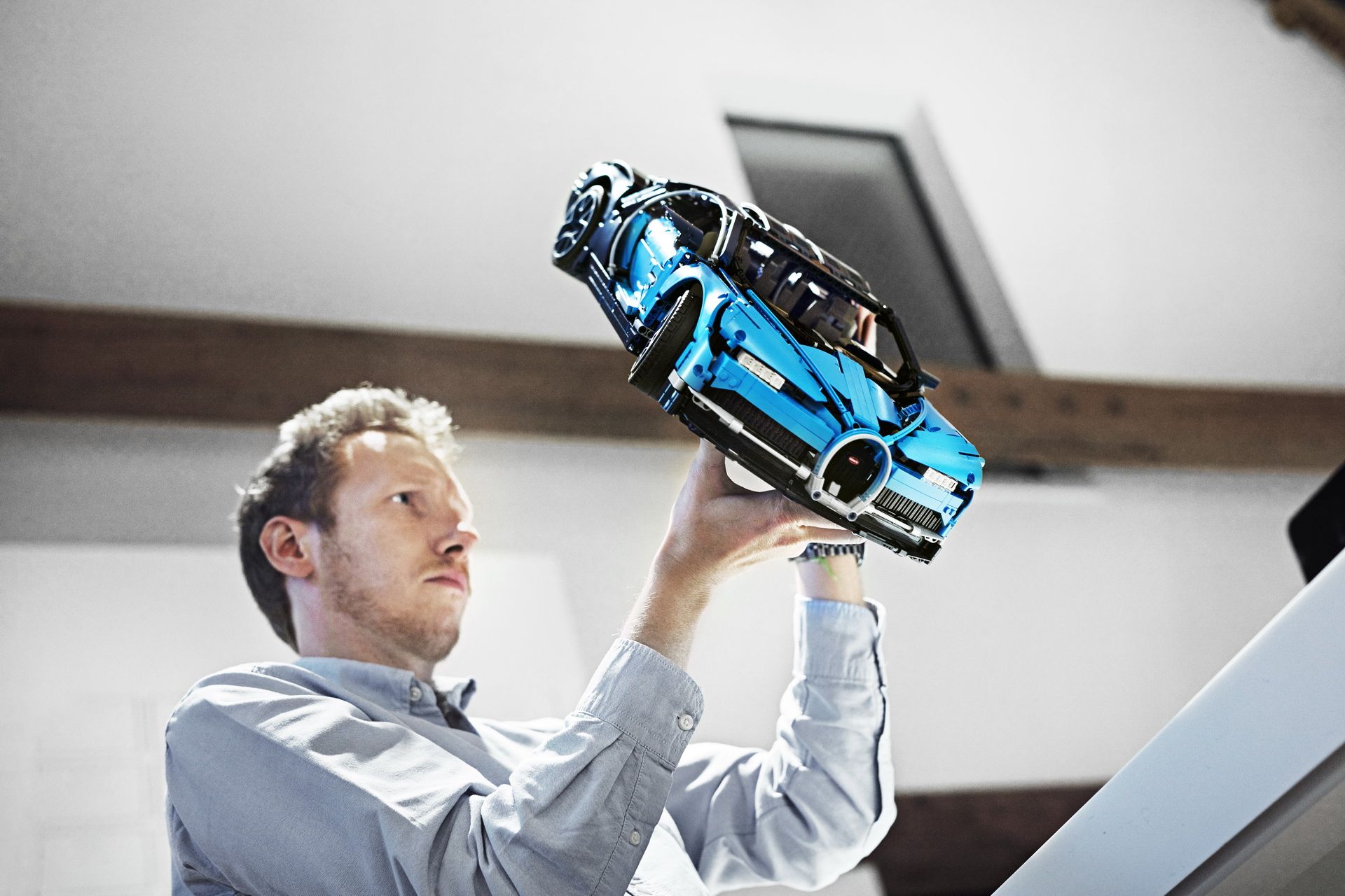 bugatti-chiron-lego-technic-63 LEGO Technic’s $350 Bugatti Chiron Is 3,600 Pieces Of Awesomeness