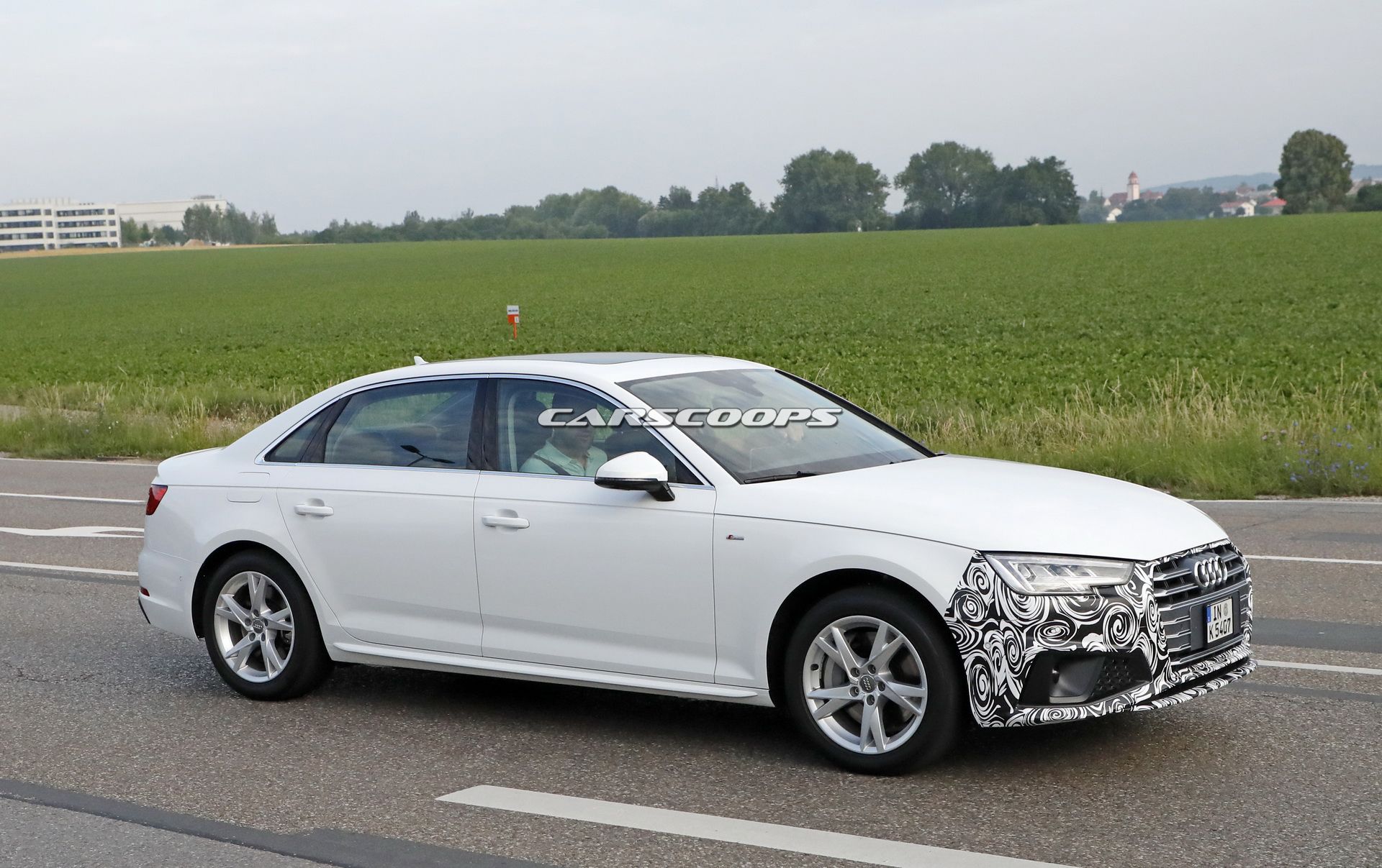 Audi-A4-sedan-facelift-06 Facelifted 2019 Audi A4 To Gain Minor Styling Updates And More Tech