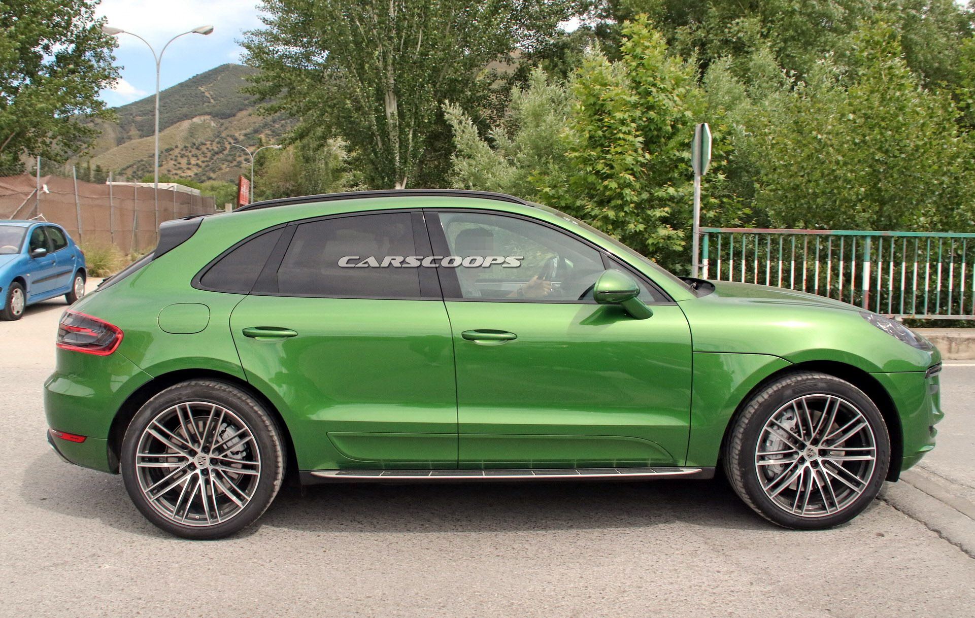 2019 Porsche Macan FLL 11 2019 Porsche Macan Facelift: Here’s Everything We Know