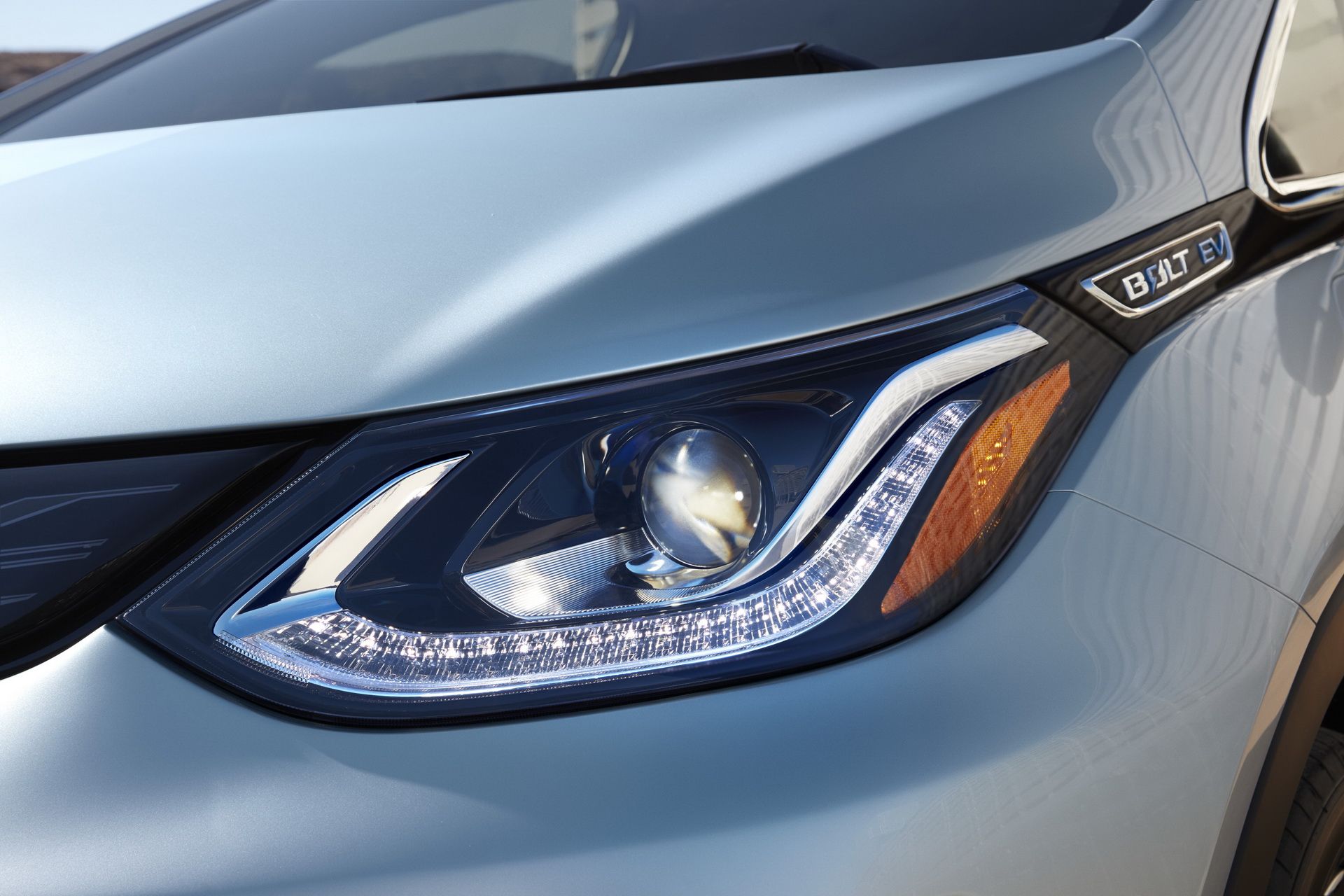 chevrolet-bolt-4 2019MY Chevrolet Bolt To Get New Smartphone Interface And Colors