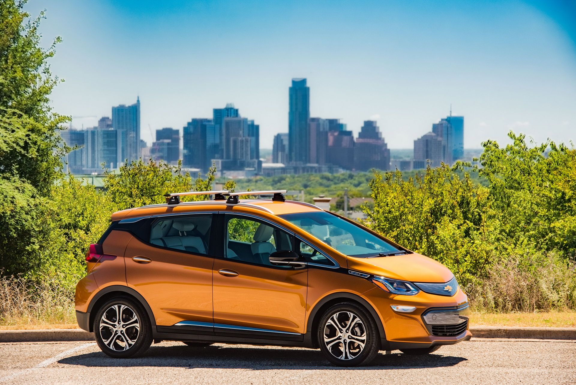 chevrolet-bolt-7 2019MY Chevrolet Bolt To Get New Smartphone Interface And Colors
