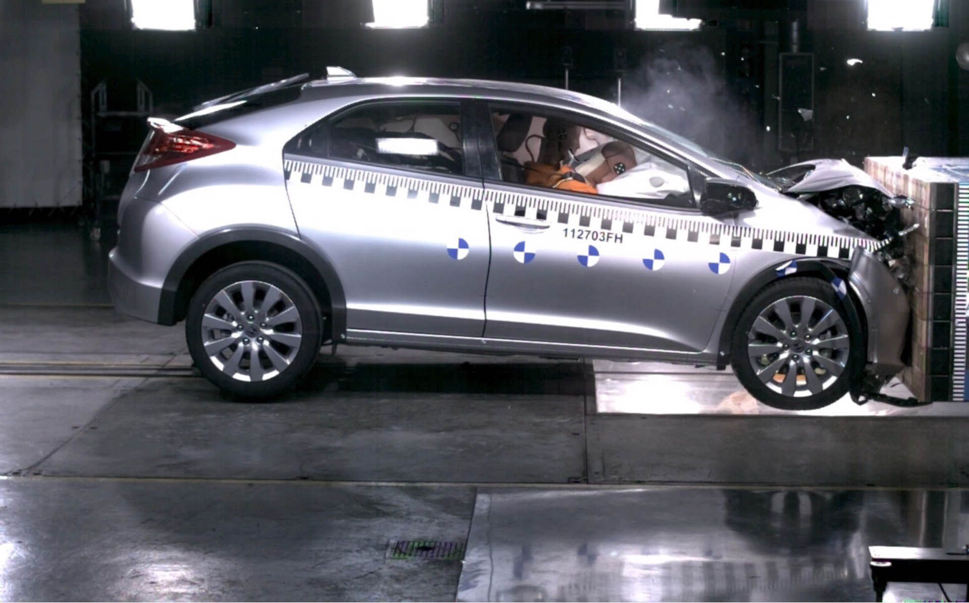 crash-test-03 copy Newer Cars Are Safer Than Older Ones, Says The NHTSA