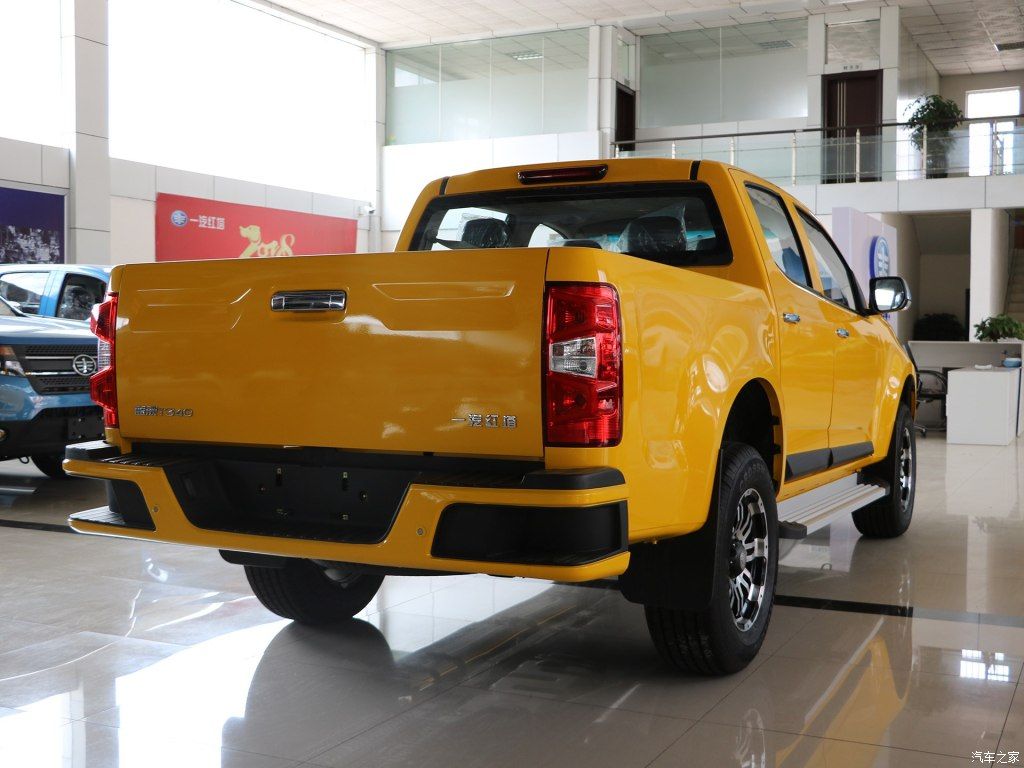 faw-hongta-t340-pickup-70 FAW Hongta T340 Pickup Has Watched Way Too Many Ford Explorer Commercials