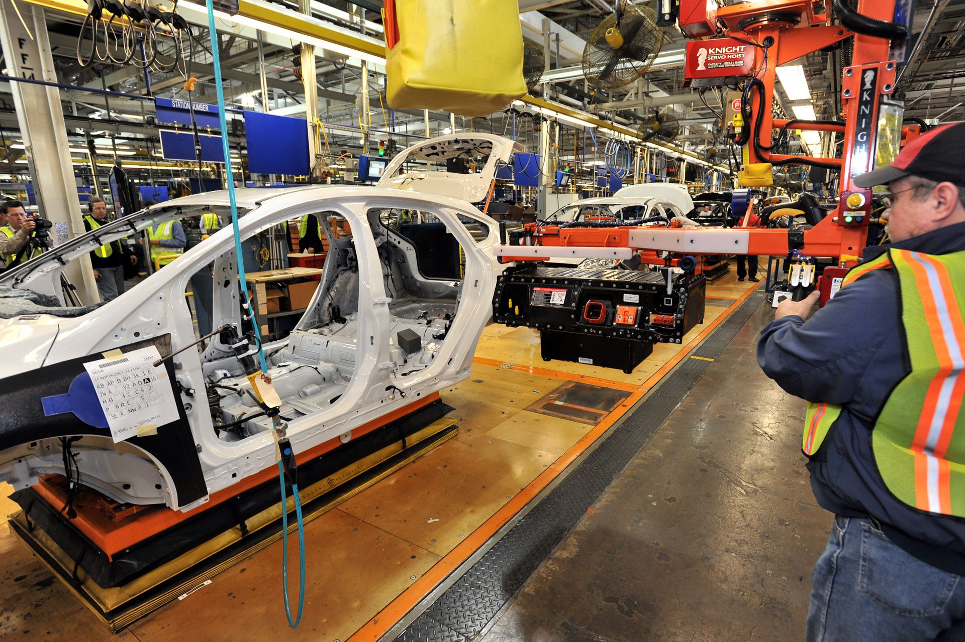 ford-focus-production2 Ford USA Says Farewell Focus, See Ya C-Max