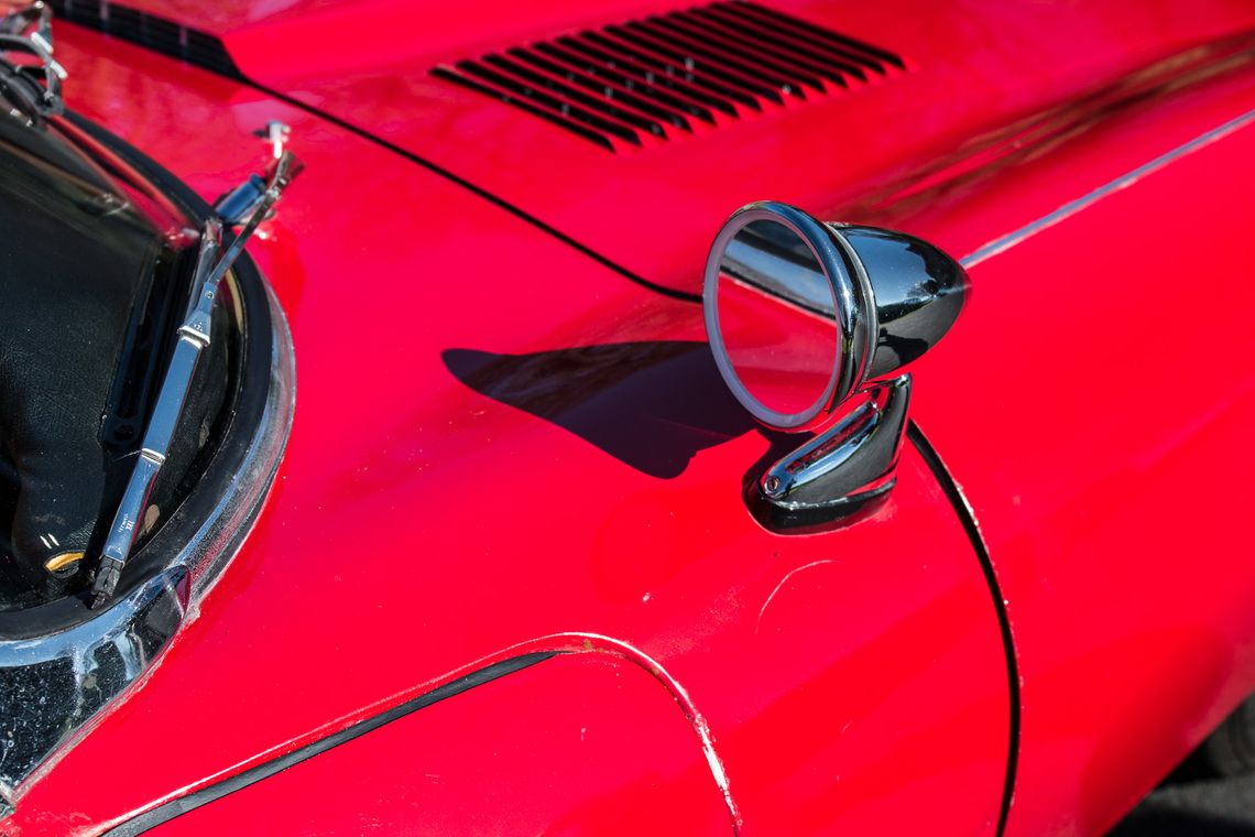 jaguar-e-type-100th-flat-floor-auction-17 Rare Jaguar E-Type ‘Flat Floor’ Could Fetch Over $136,000