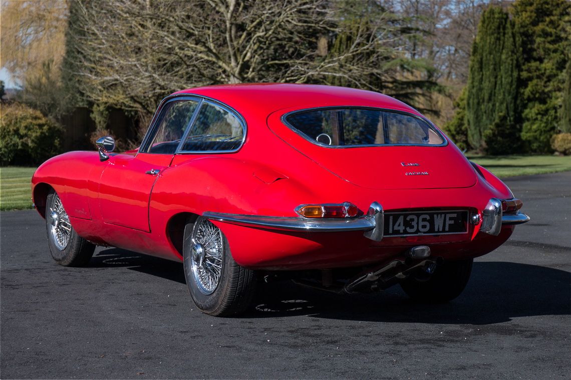 jaguar-e-type-100th-flat-floor-auction-5 Rare Jaguar E-Type ‘Flat Floor’ Could Fetch Over $136,000