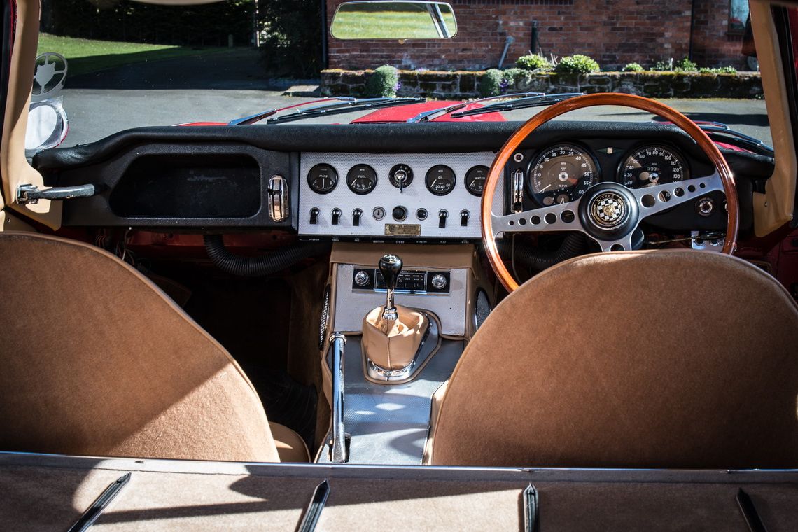 jaguar-e-type-100th-flat-floor-auction-9 Rare Jaguar E-Type ‘Flat Floor’ Could Fetch Over $136,000