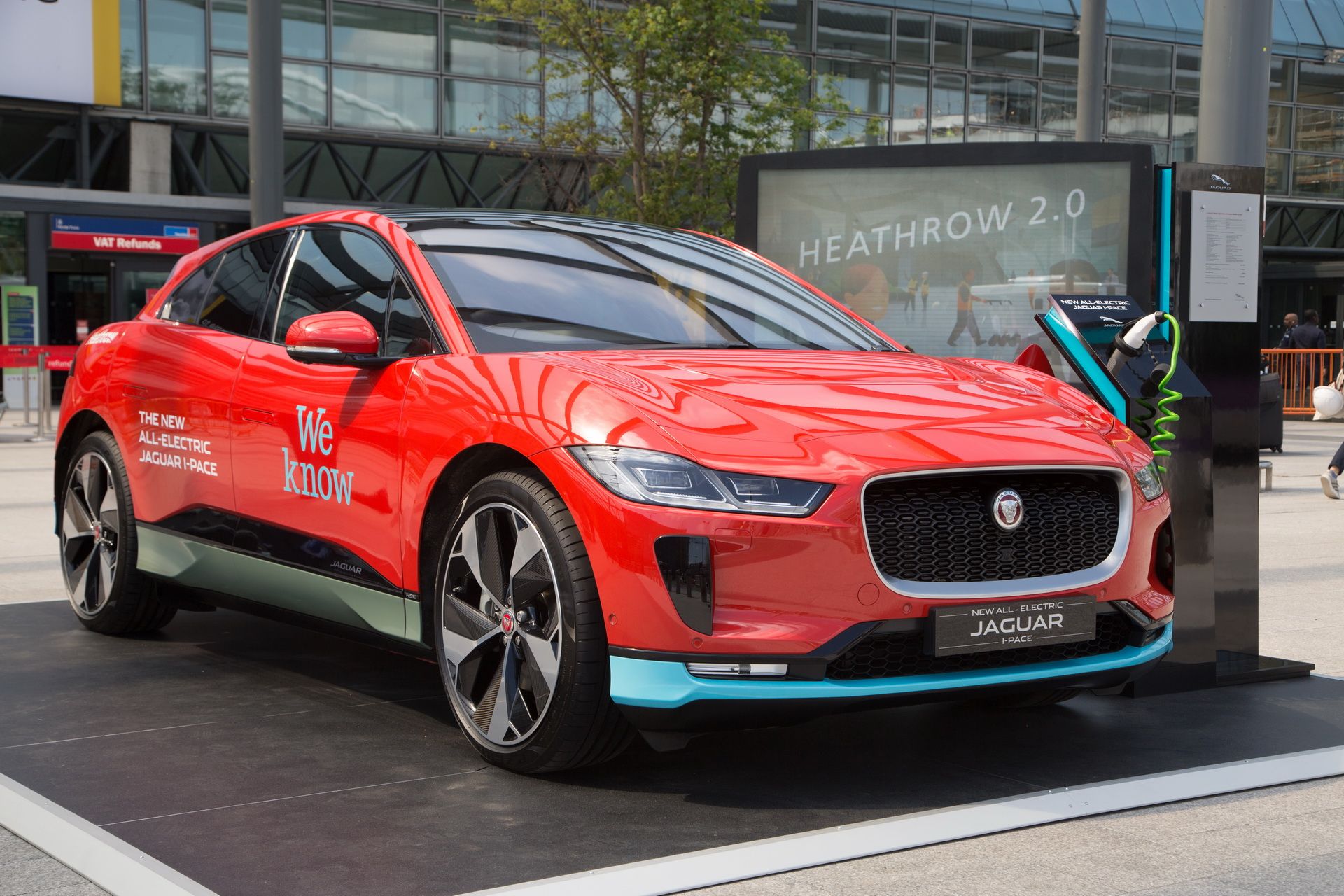 jaguar-i-pace-fleet-heathrow-2 Jaguar I-PACE To Be Featured In Luxury EV Chauffeur Service At London Heathrow